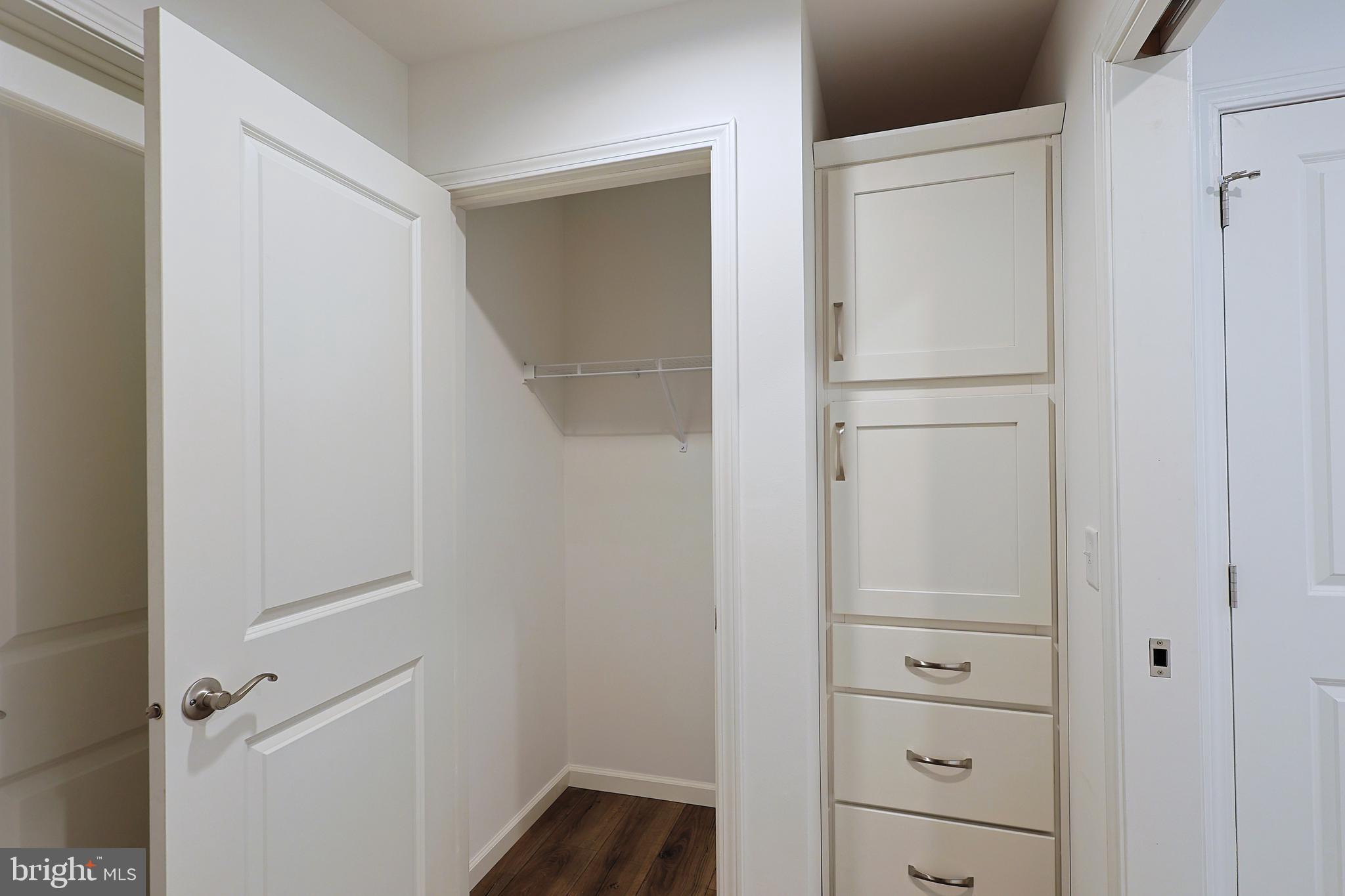 AIRPORT (BONNIEV - Residential