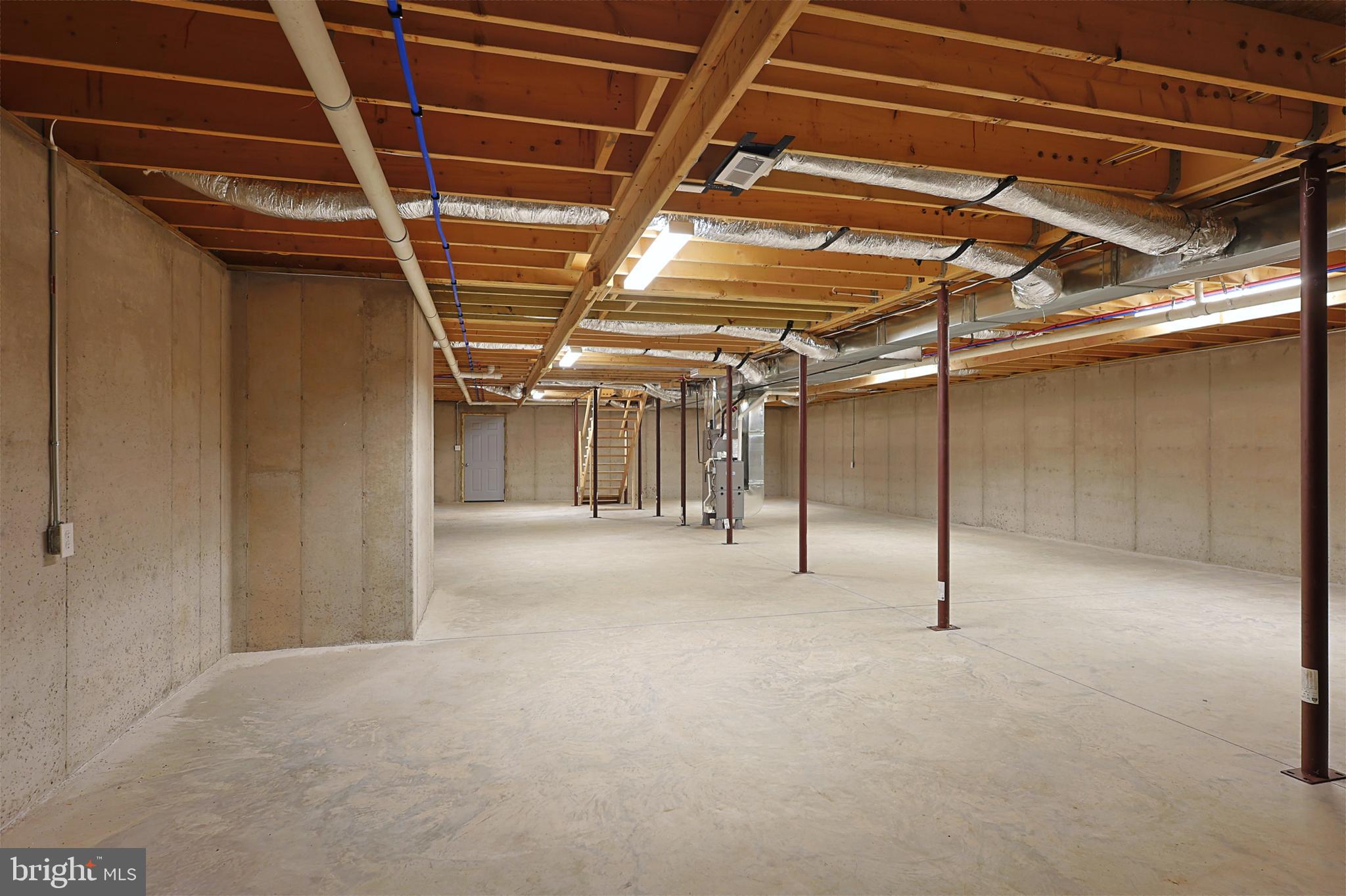 AIRPORT (BONNIEV - Residential