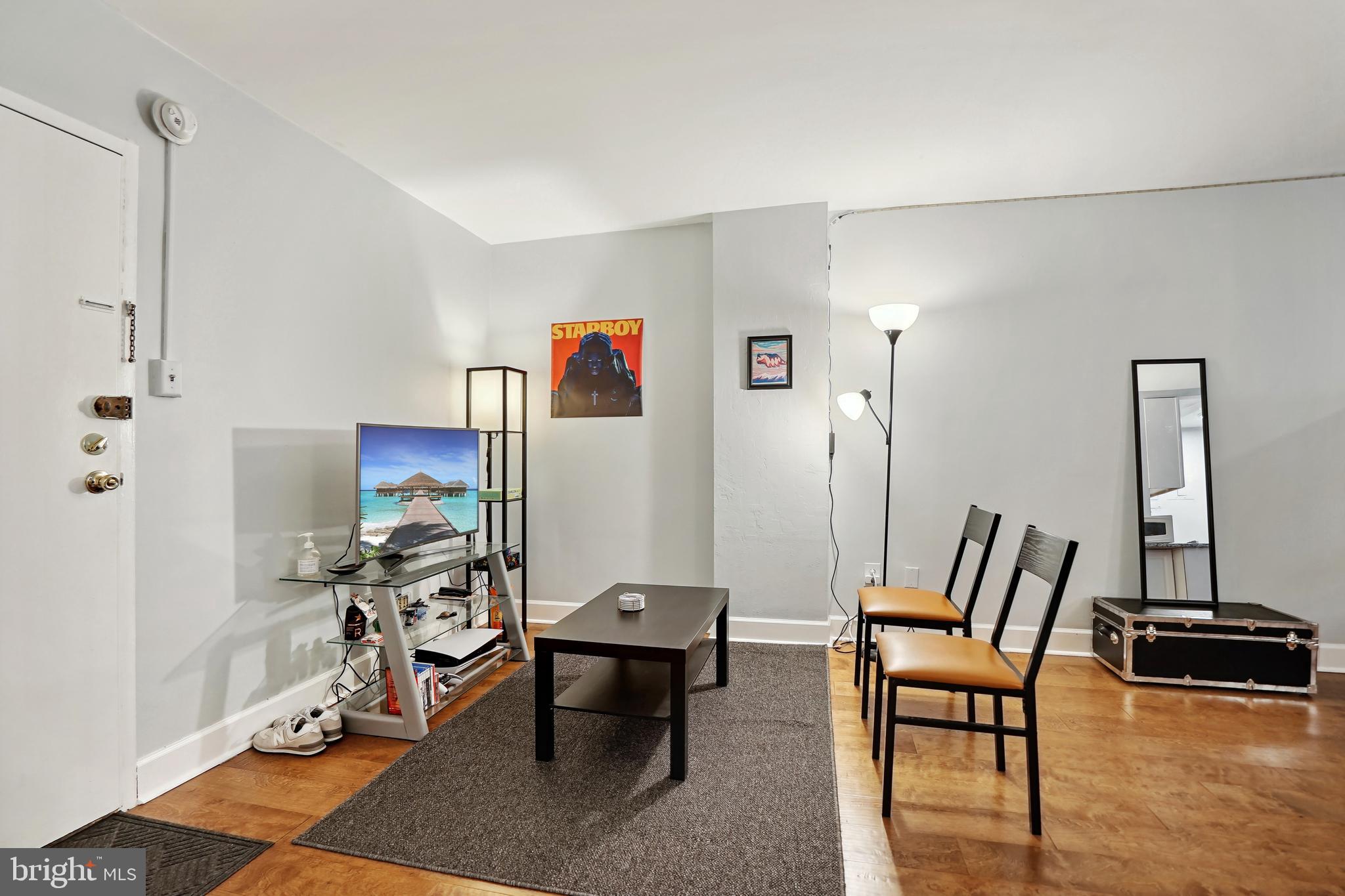 940 25TH STREET NW 104-S