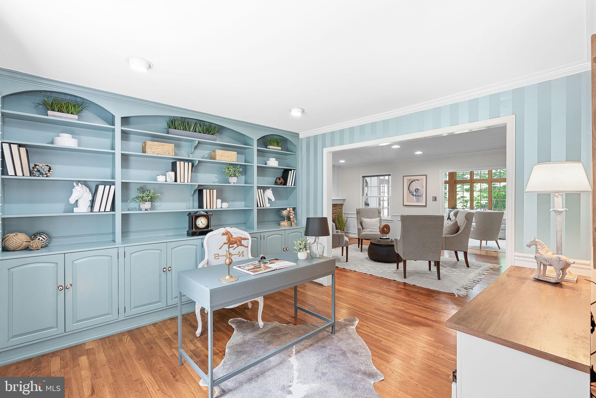 COUNTRY PLACE - Residential