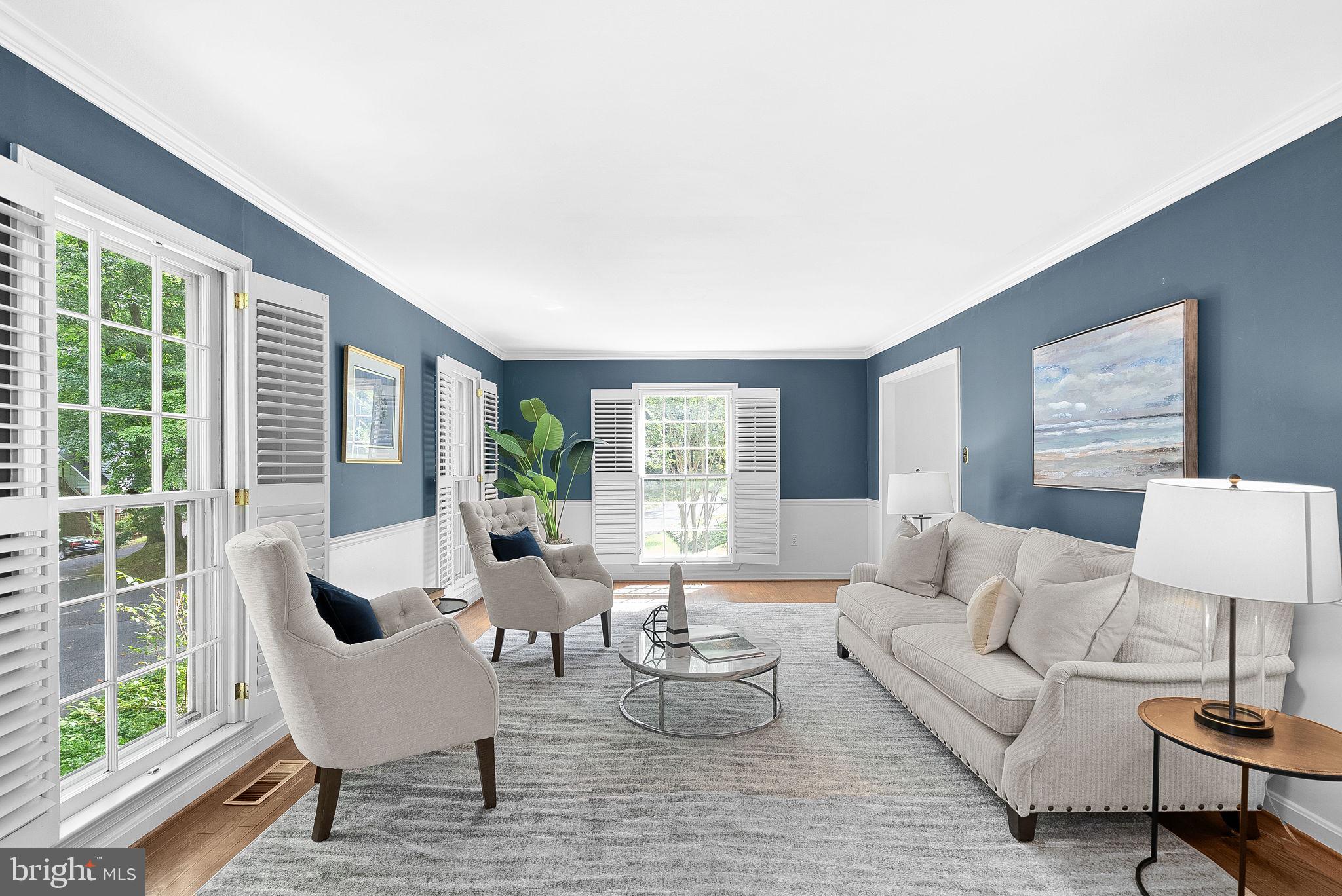 COUNTRY PLACE - Residential