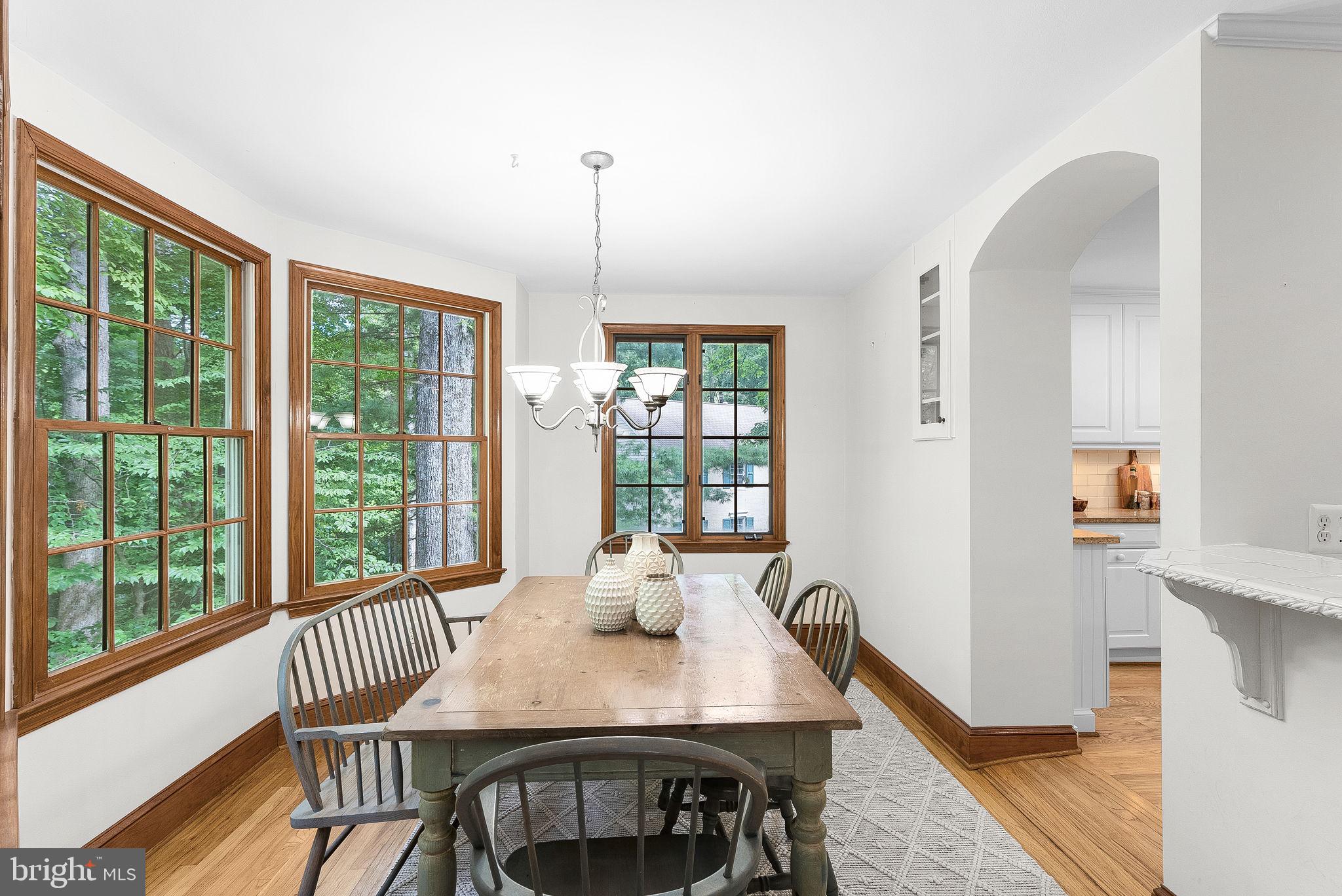 COUNTRY PLACE - Residential