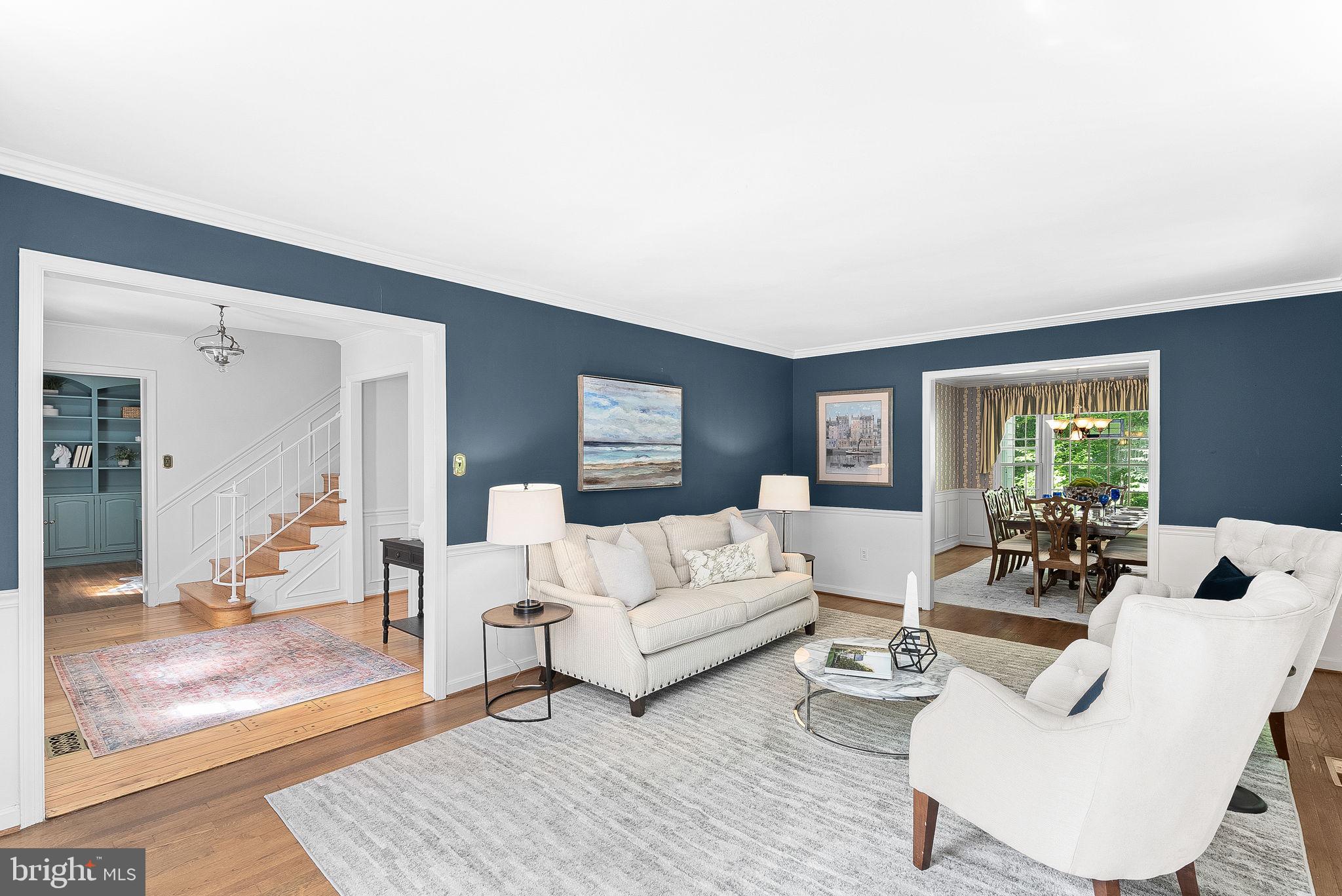 COUNTRY PLACE - Residential