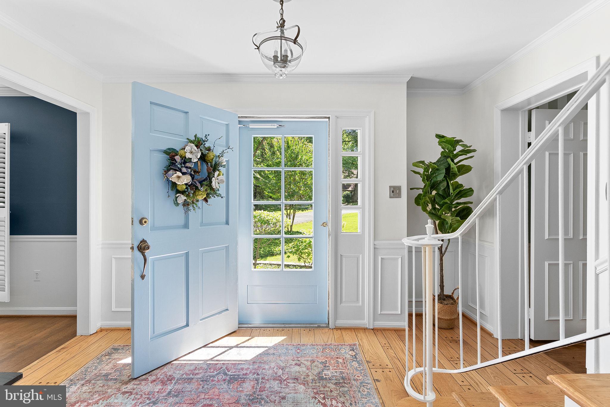 COUNTRY PLACE - Residential