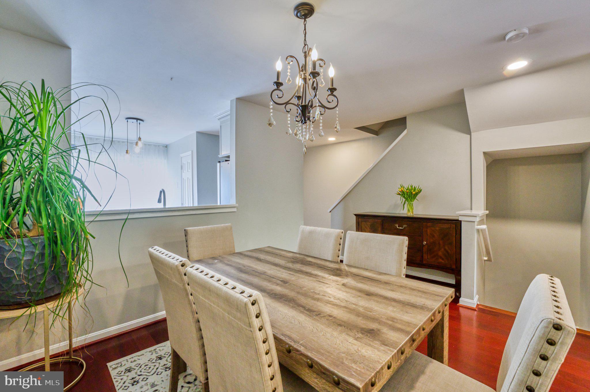 CENTREVILLE GREEN - Residential