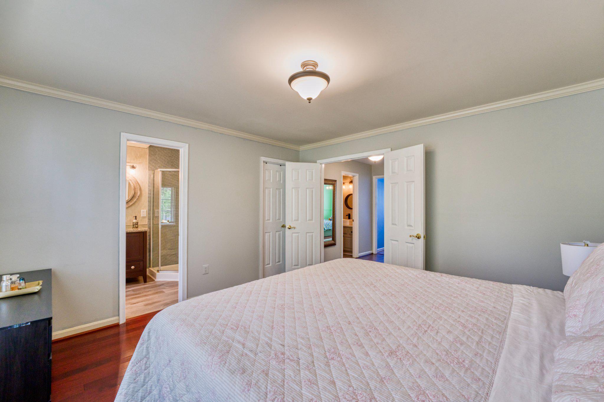 CENTREVILLE GREEN - Residential