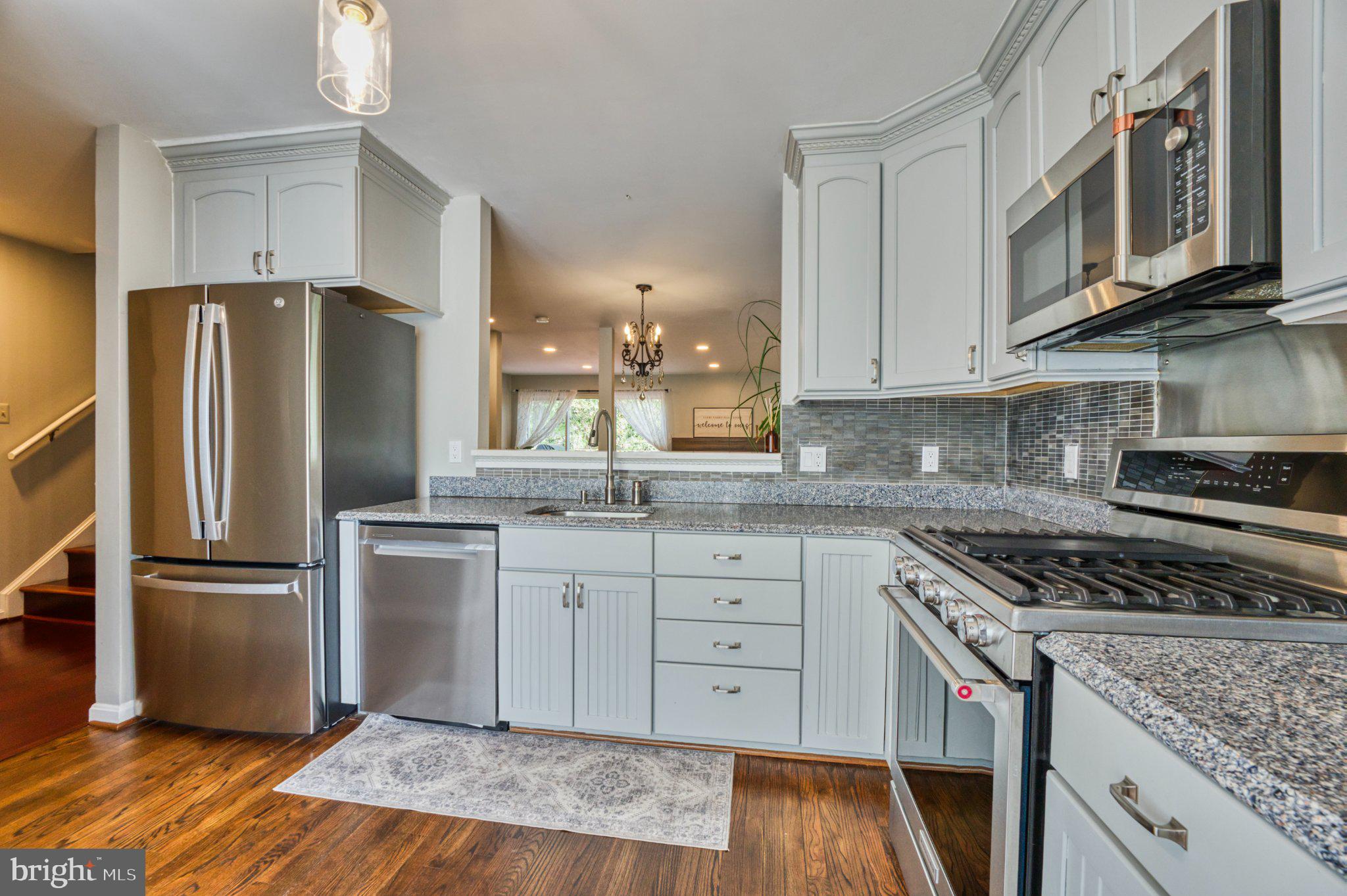 CENTREVILLE GREEN - Residential