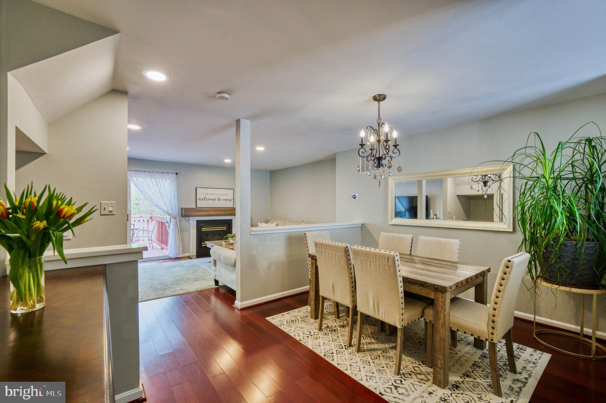 CENTREVILLE GREEN - Residential