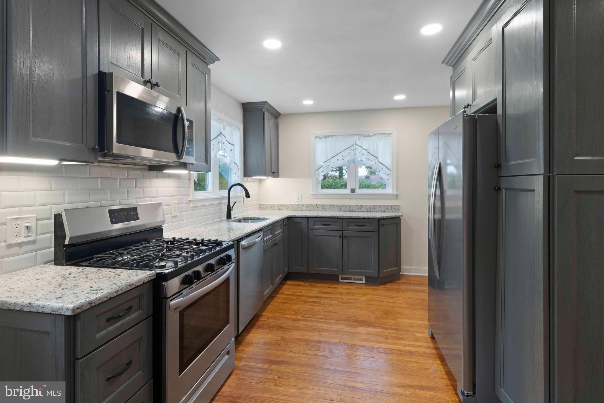 ARDSLEY - Residential