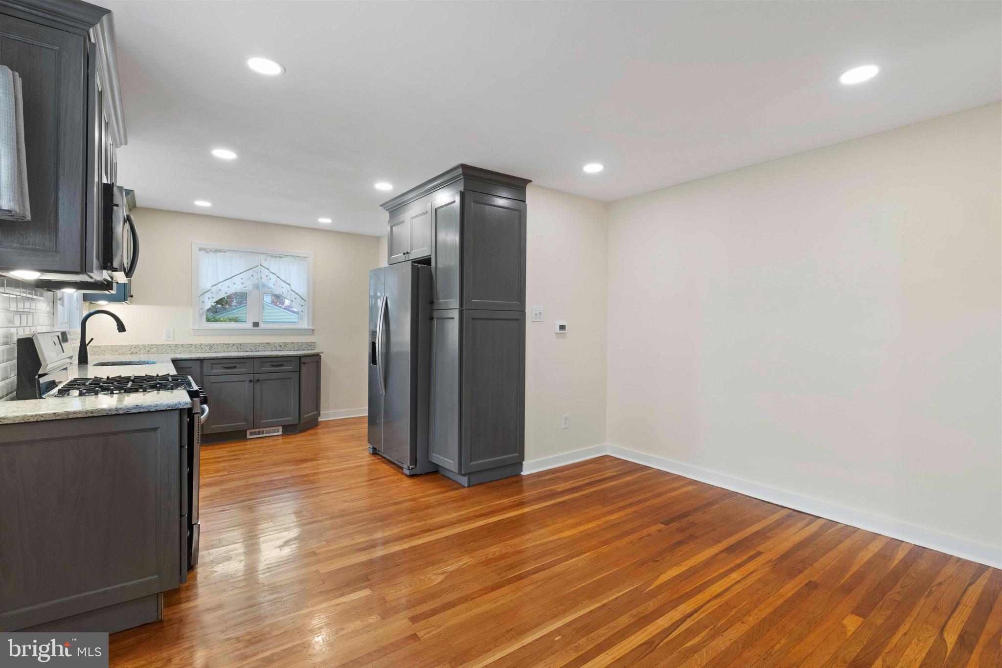 ARDSLEY - Residential