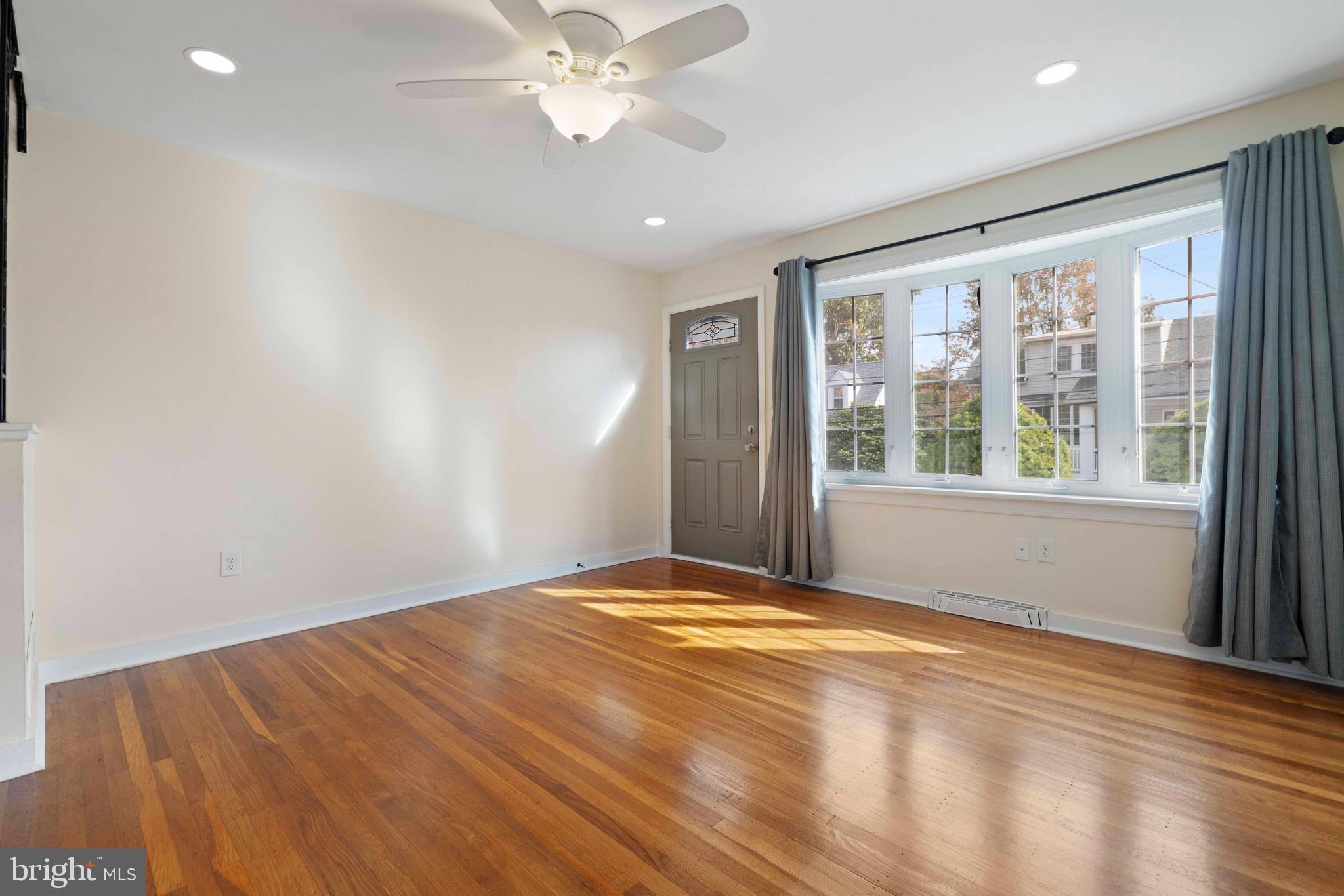 ARDSLEY - Residential