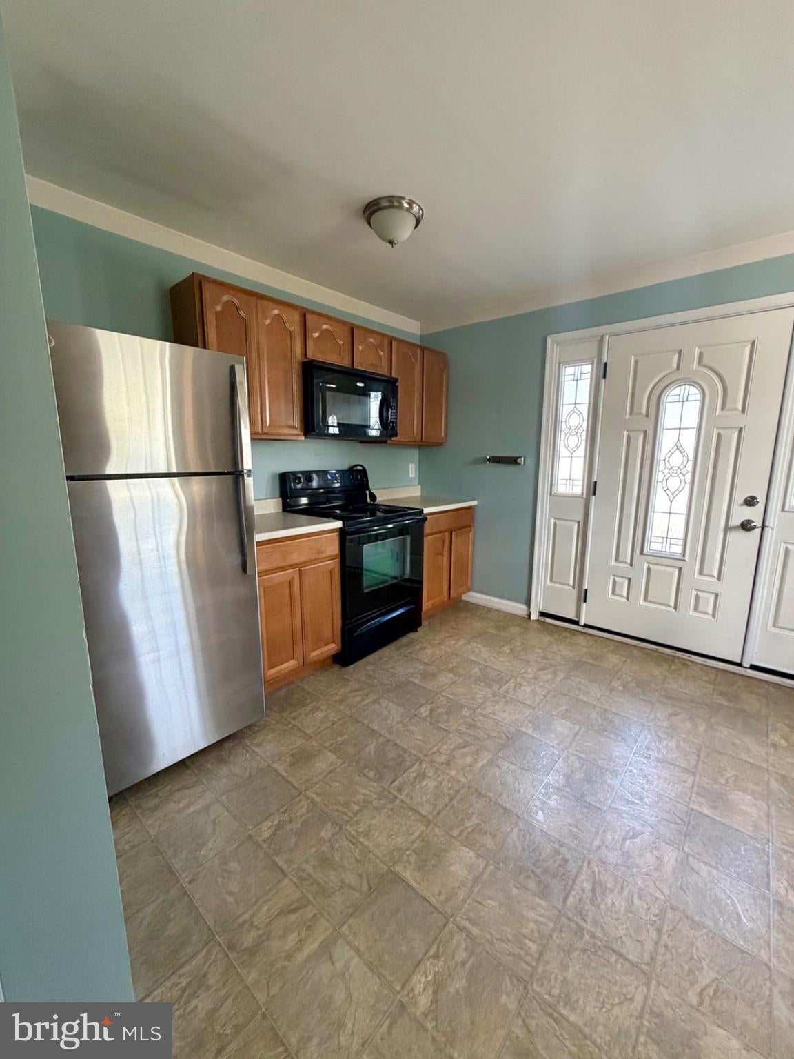 540 MONTICELLO STREET 4