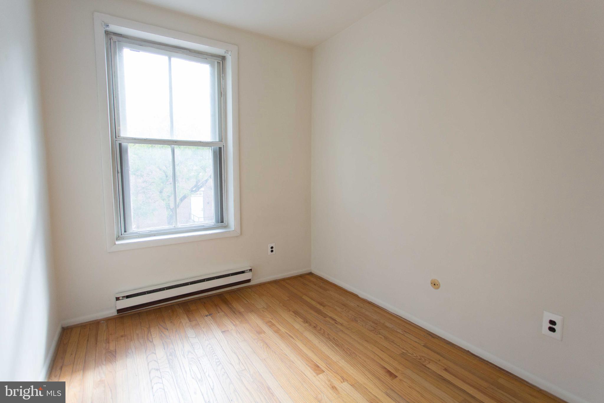 WASHINGTON SQ - Residential Lease