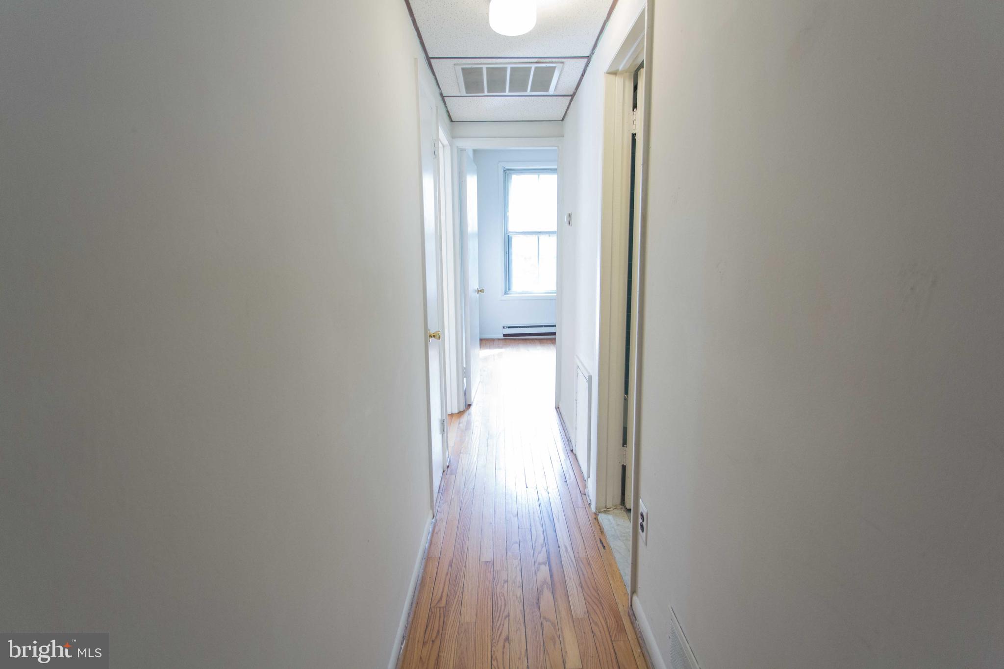 WASHINGTON SQ - Residential Lease