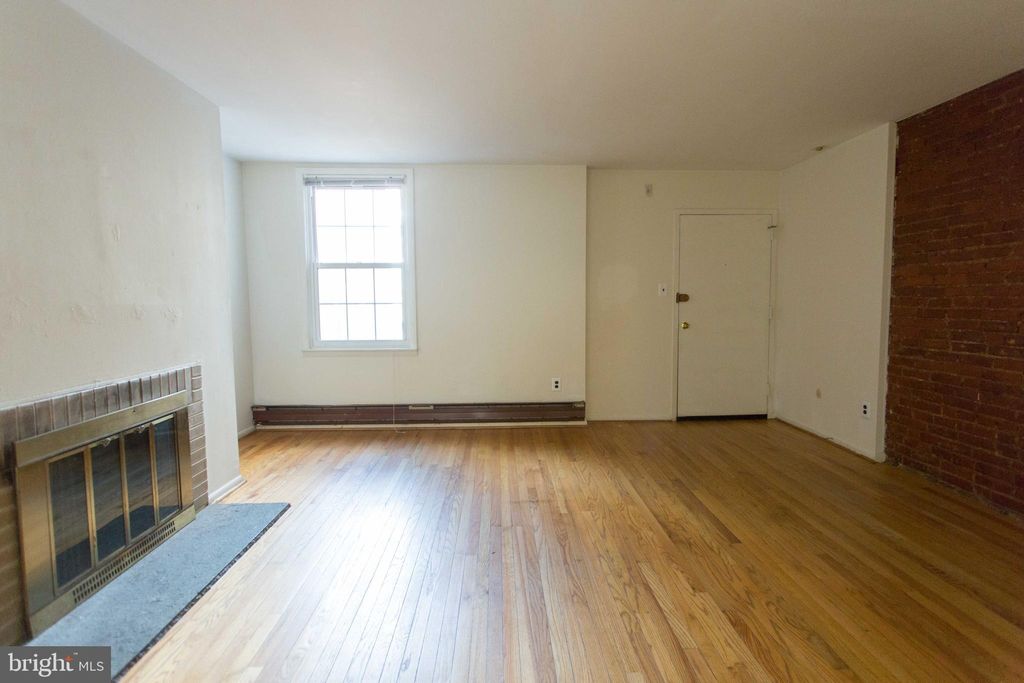 Photo of 727 Spruce Street #2F, PHILADELPHIA, PA 19106 (MLS # PAPH2550354)