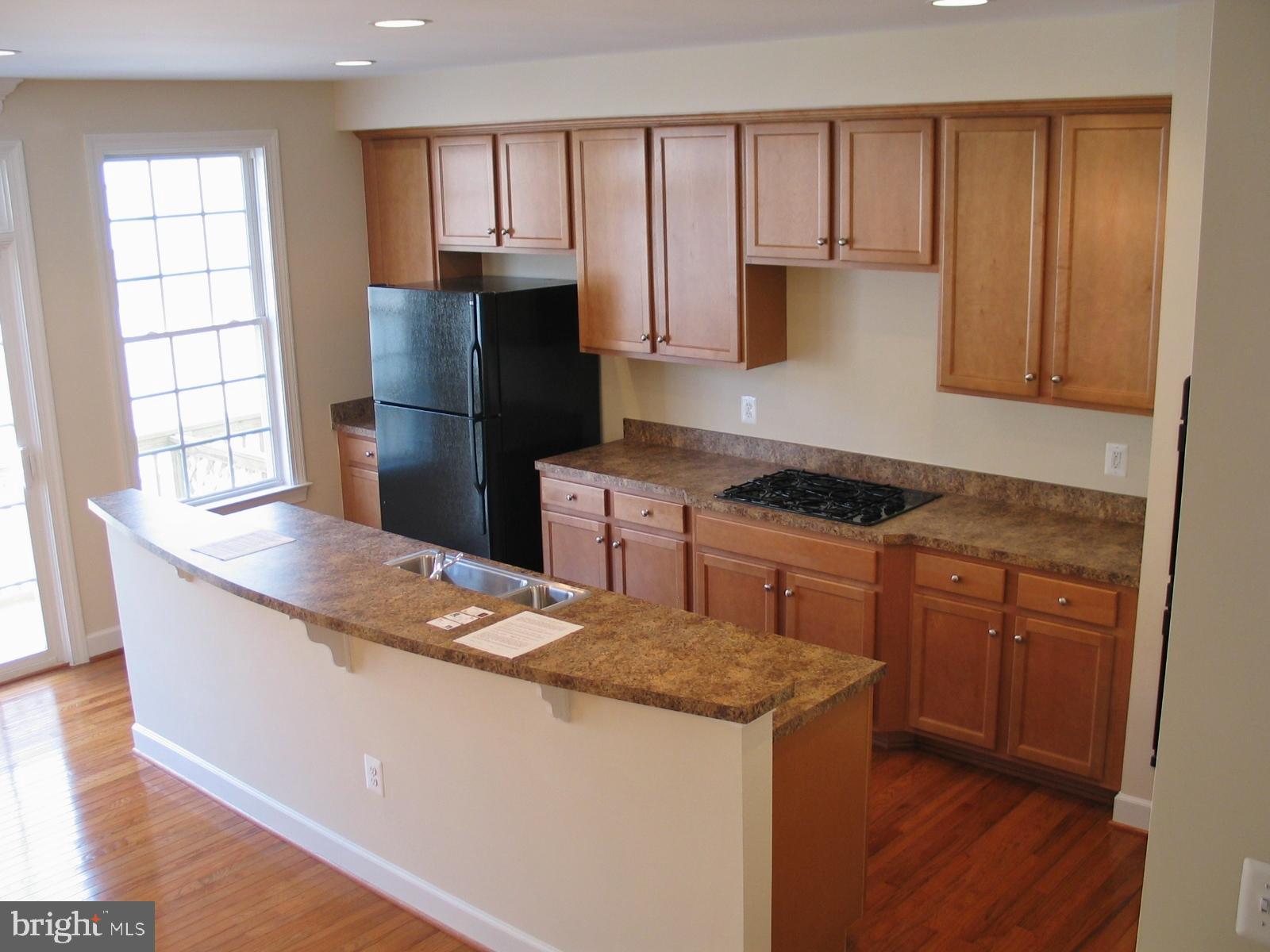 BELMONT BAY - Residential Lease