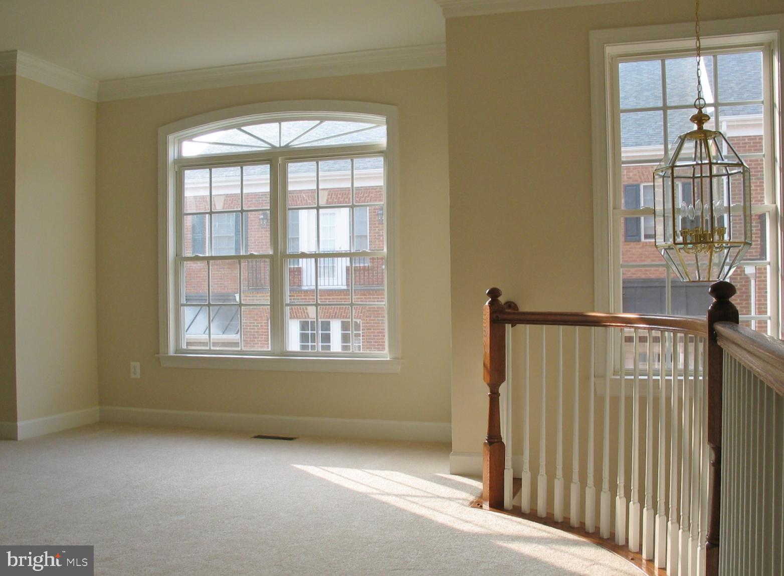 BELMONT BAY - Residential Lease