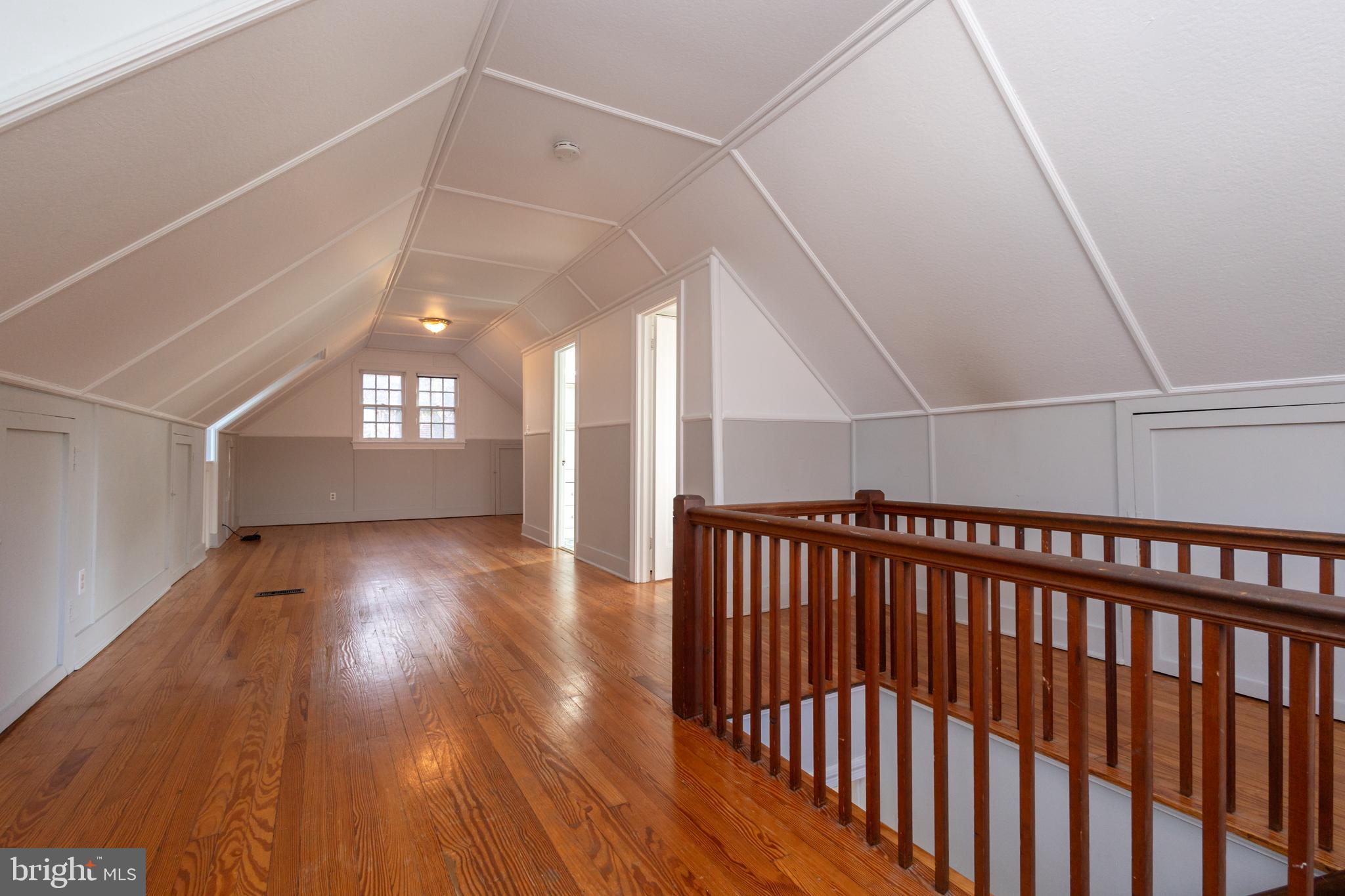 LYON PARK - Residential Lease