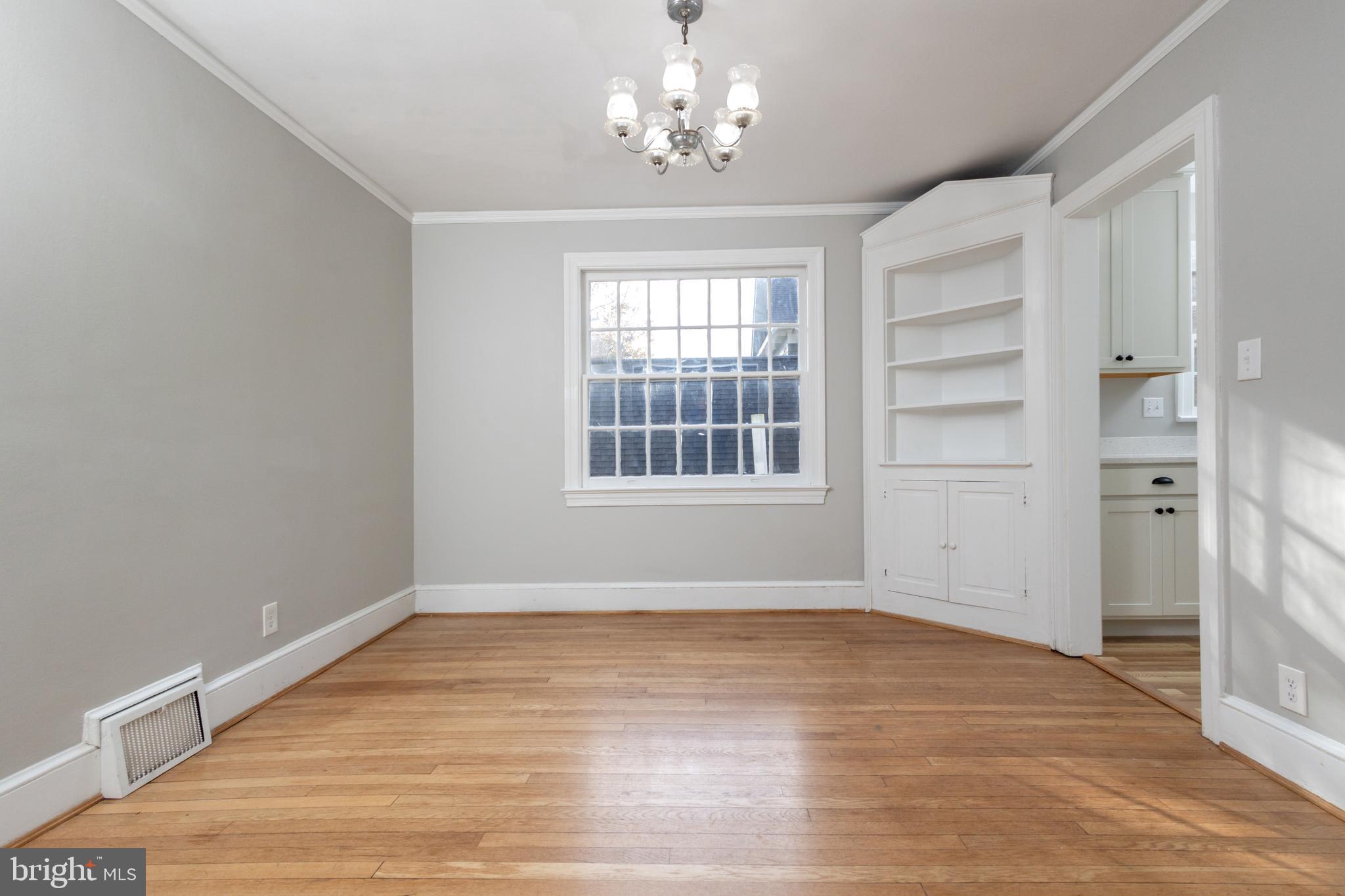 LYON PARK - Residential Lease