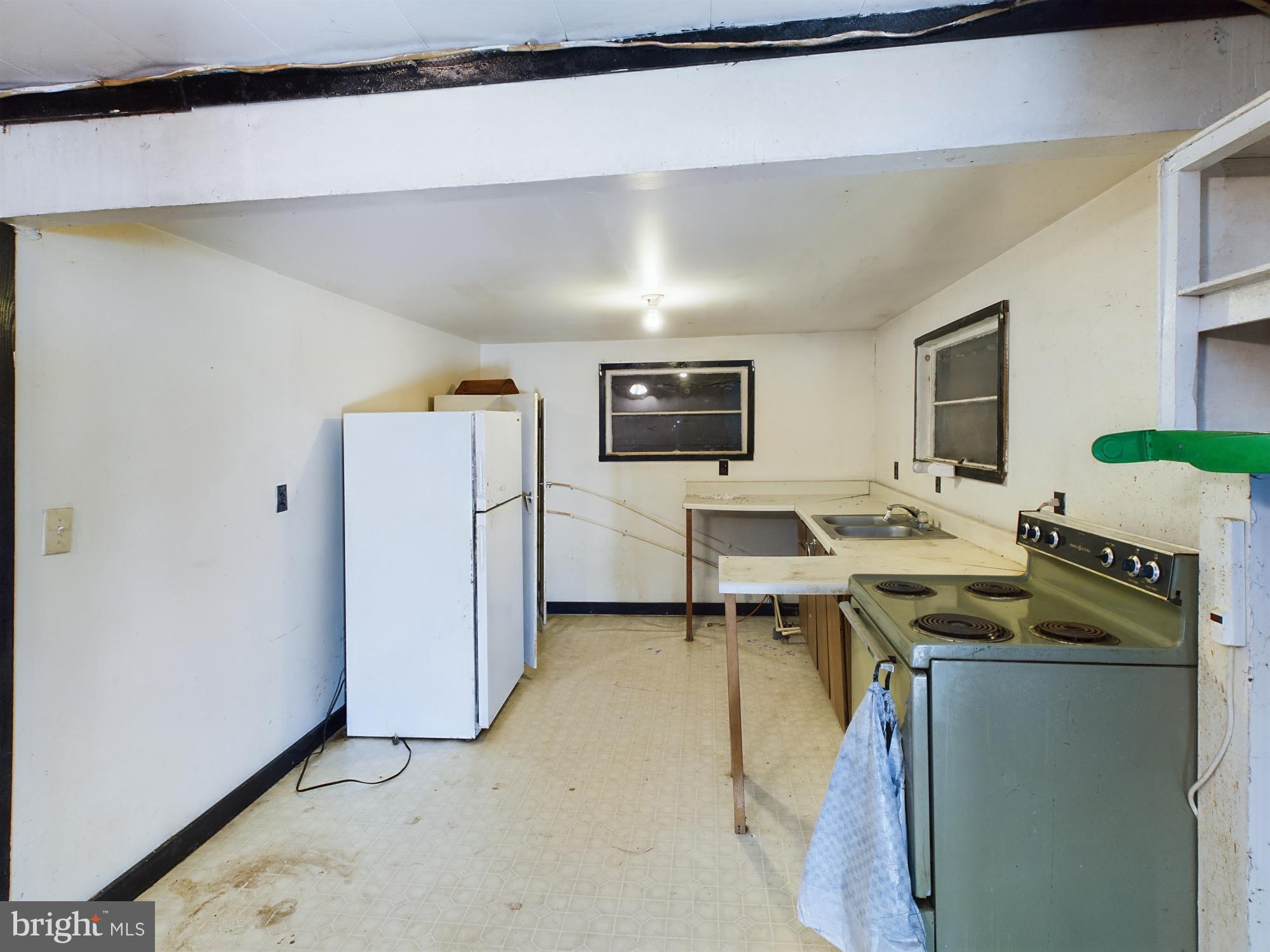 NONE-UNRESTRICTED - Residential