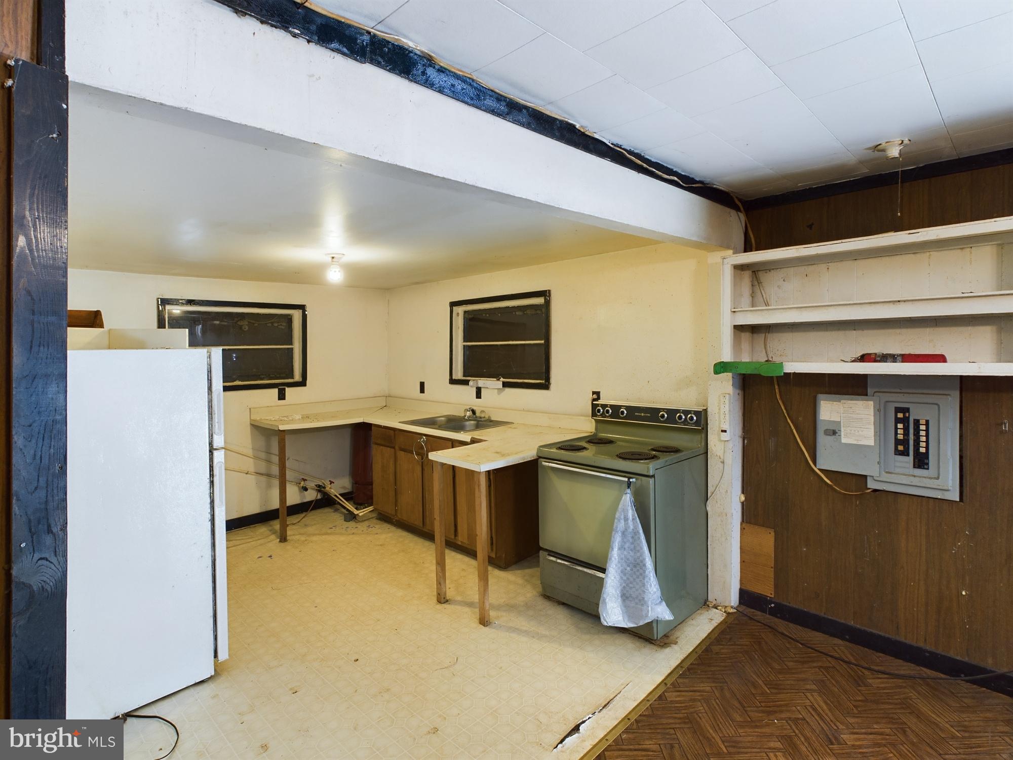 NONE-UNRESTRICTED - Residential