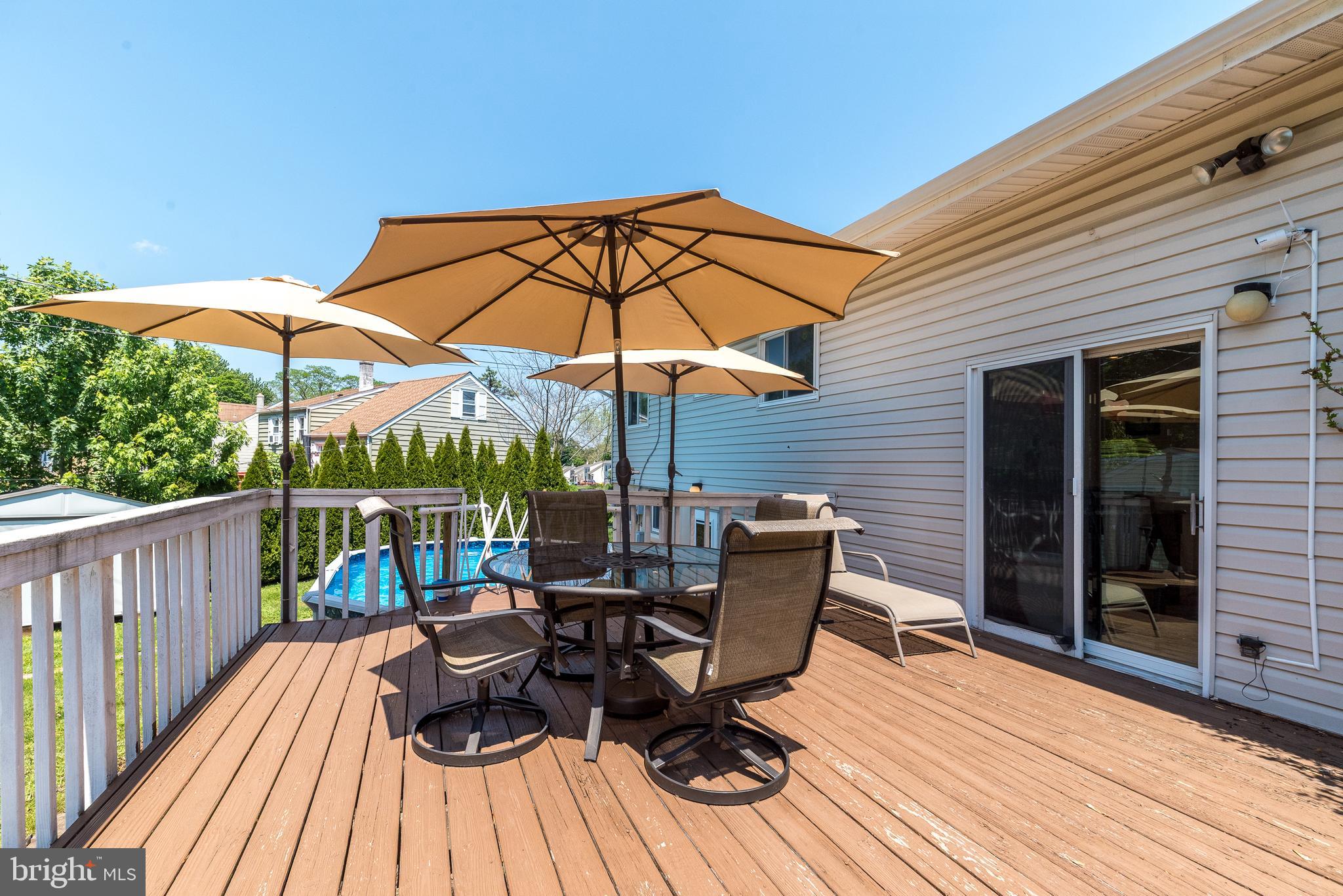 INGLEWOOD GDNS - Residential