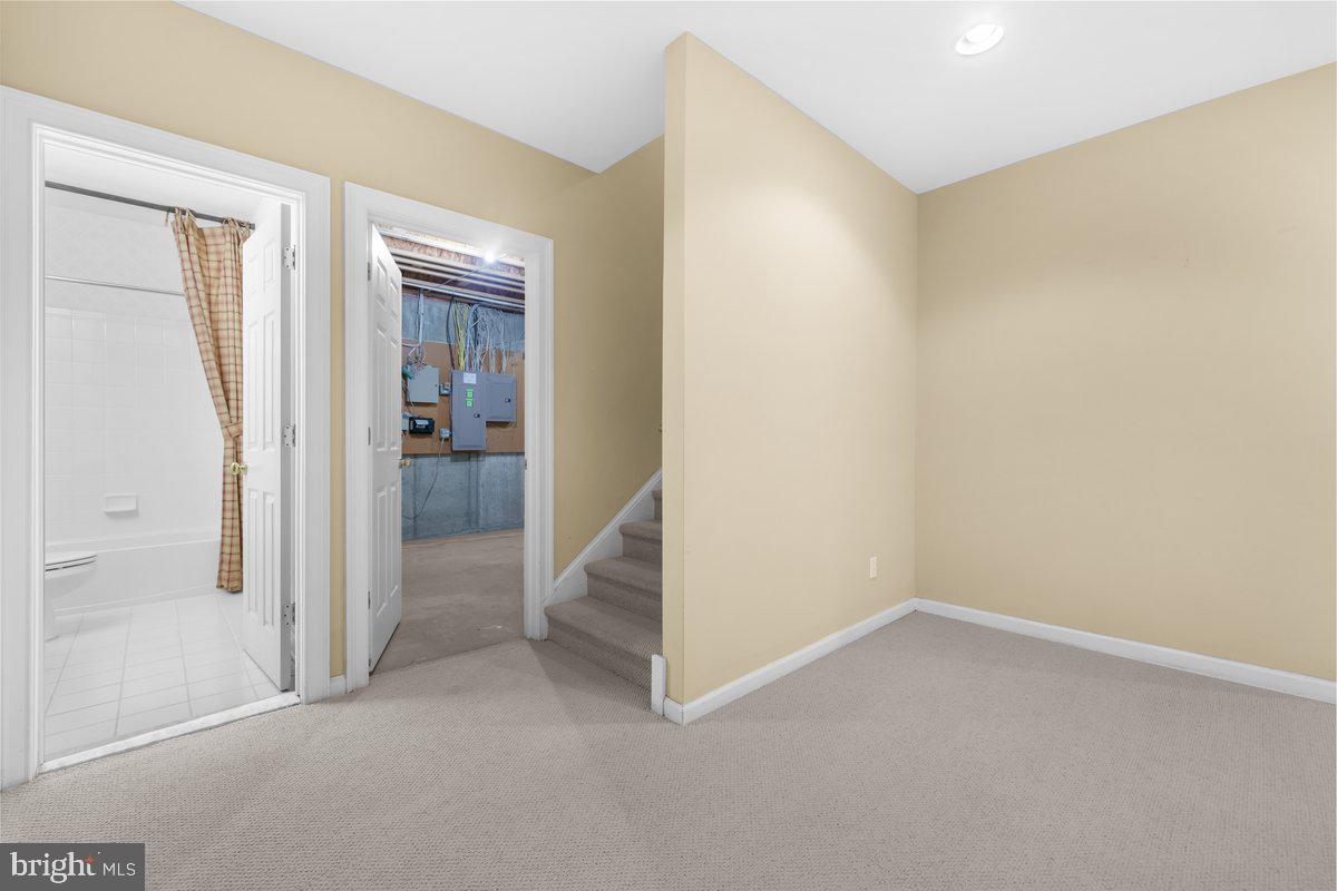 ESTS AT HUNTINGDON - Residential