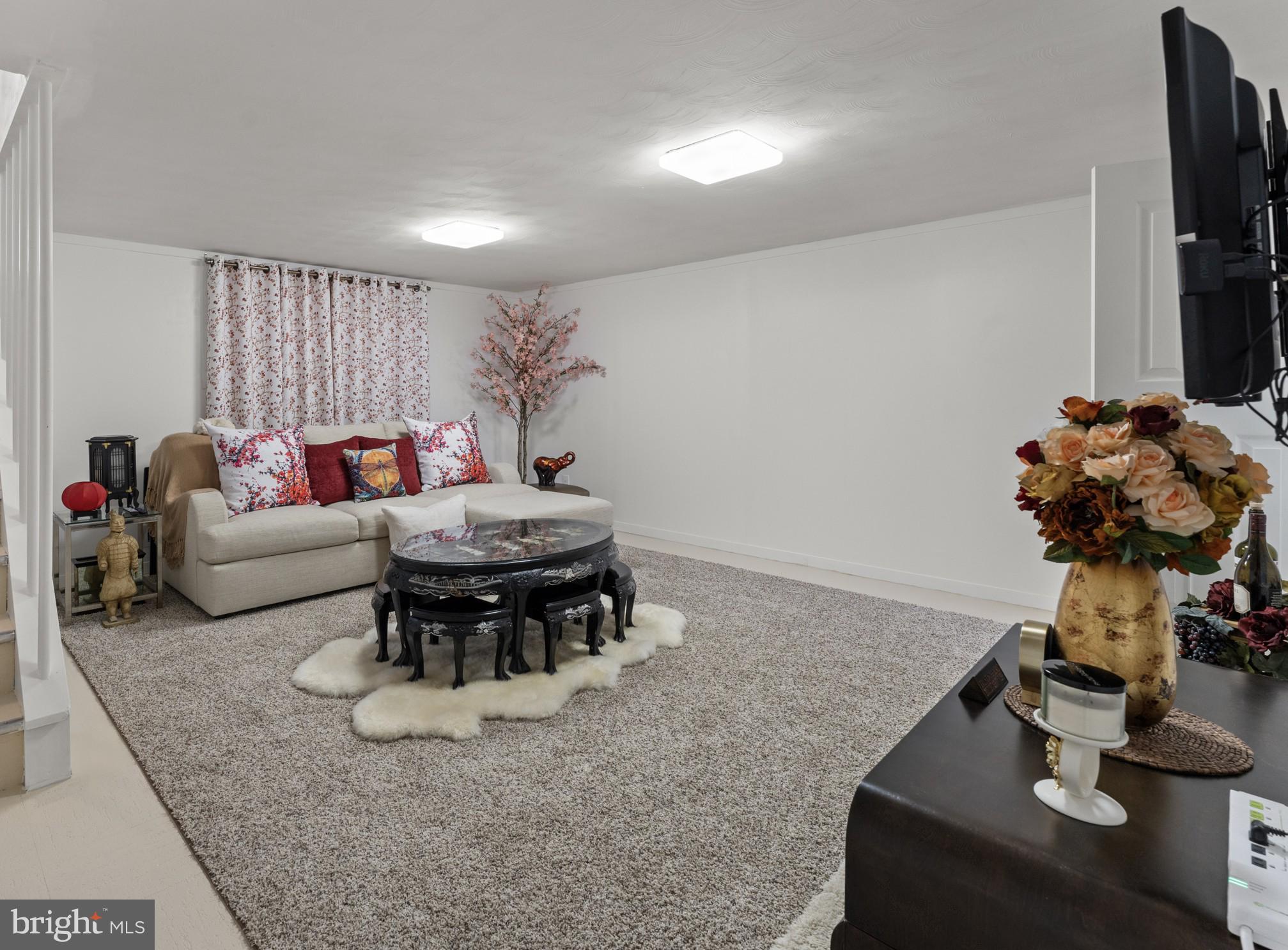 OLD COURT ESTATES - Residential