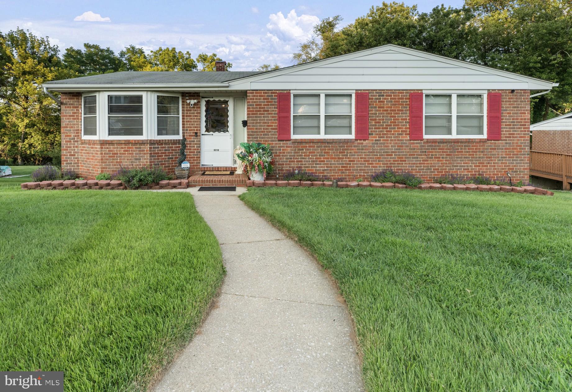 OLD COURT ESTATES - Residential