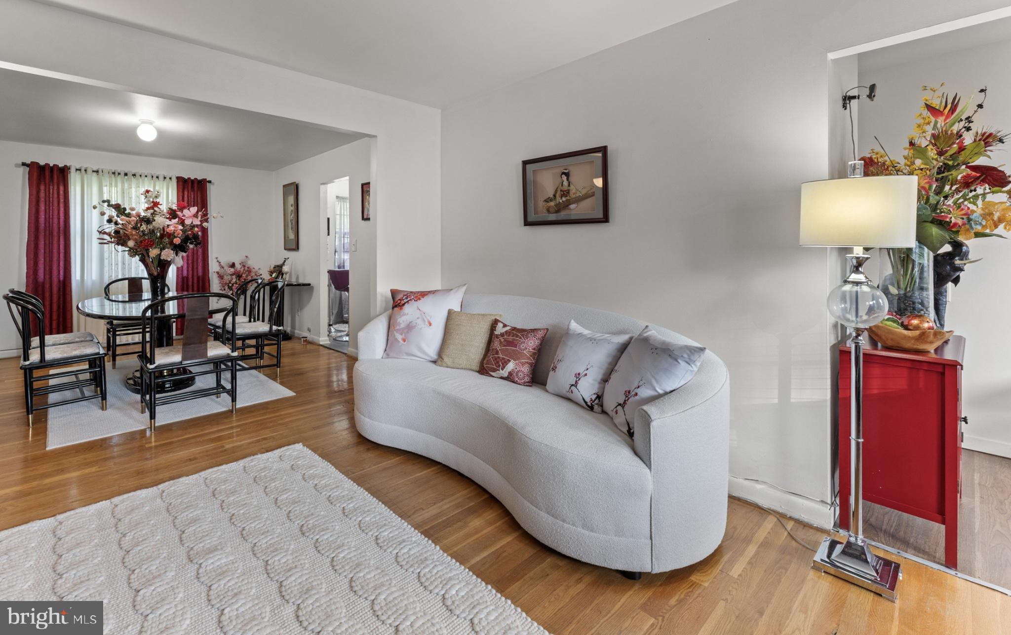 OLD COURT ESTATES - Residential