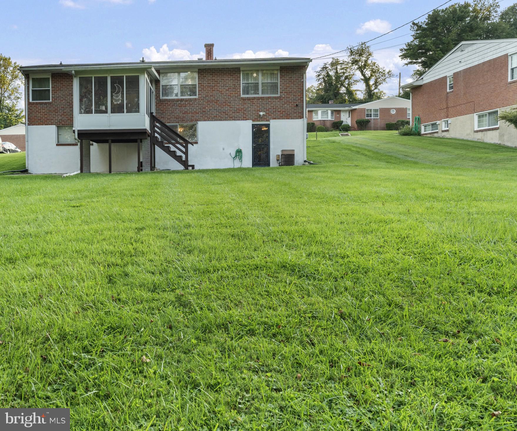 OLD COURT ESTATES - Residential