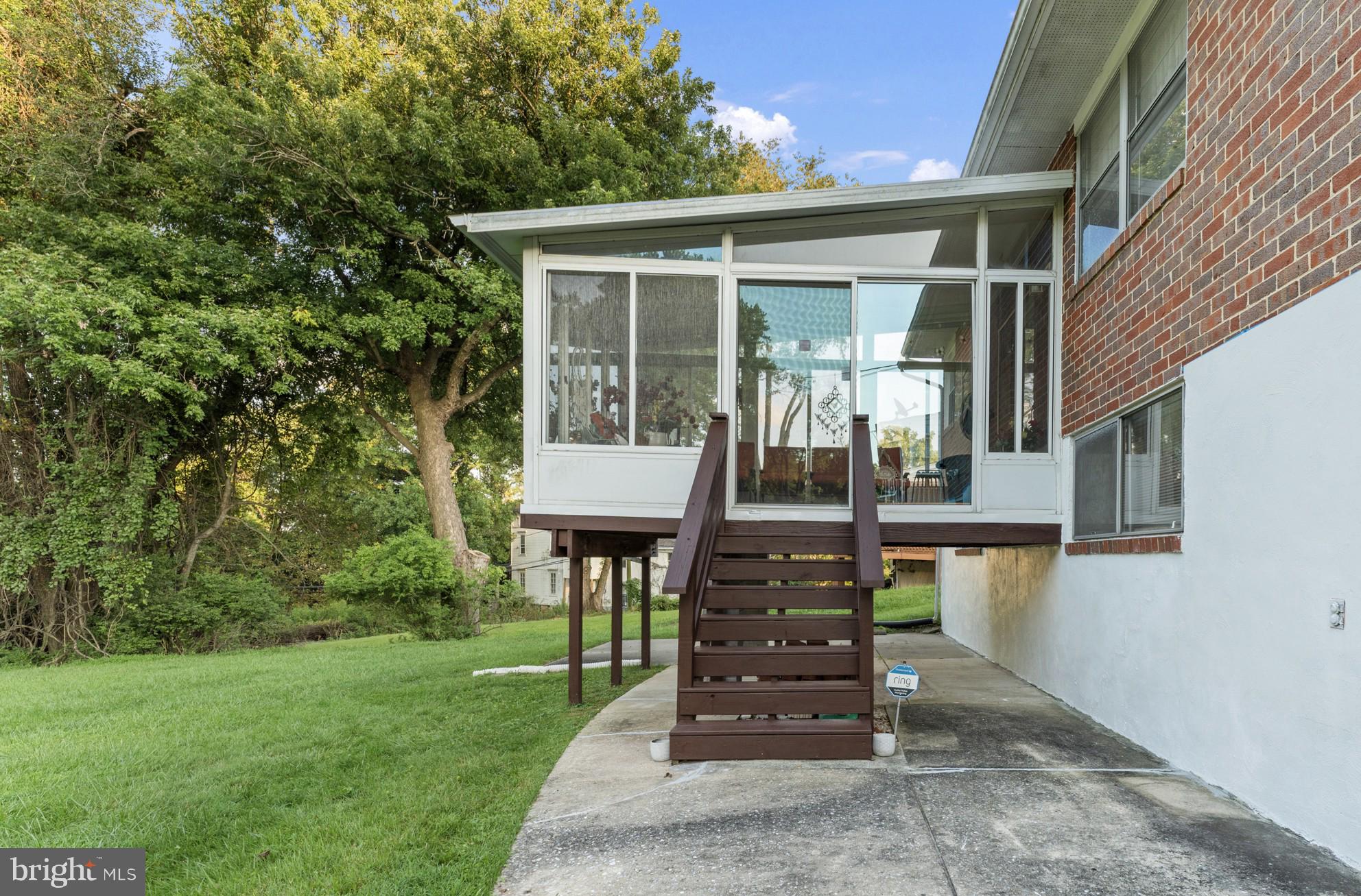 OLD COURT ESTATES - Residential