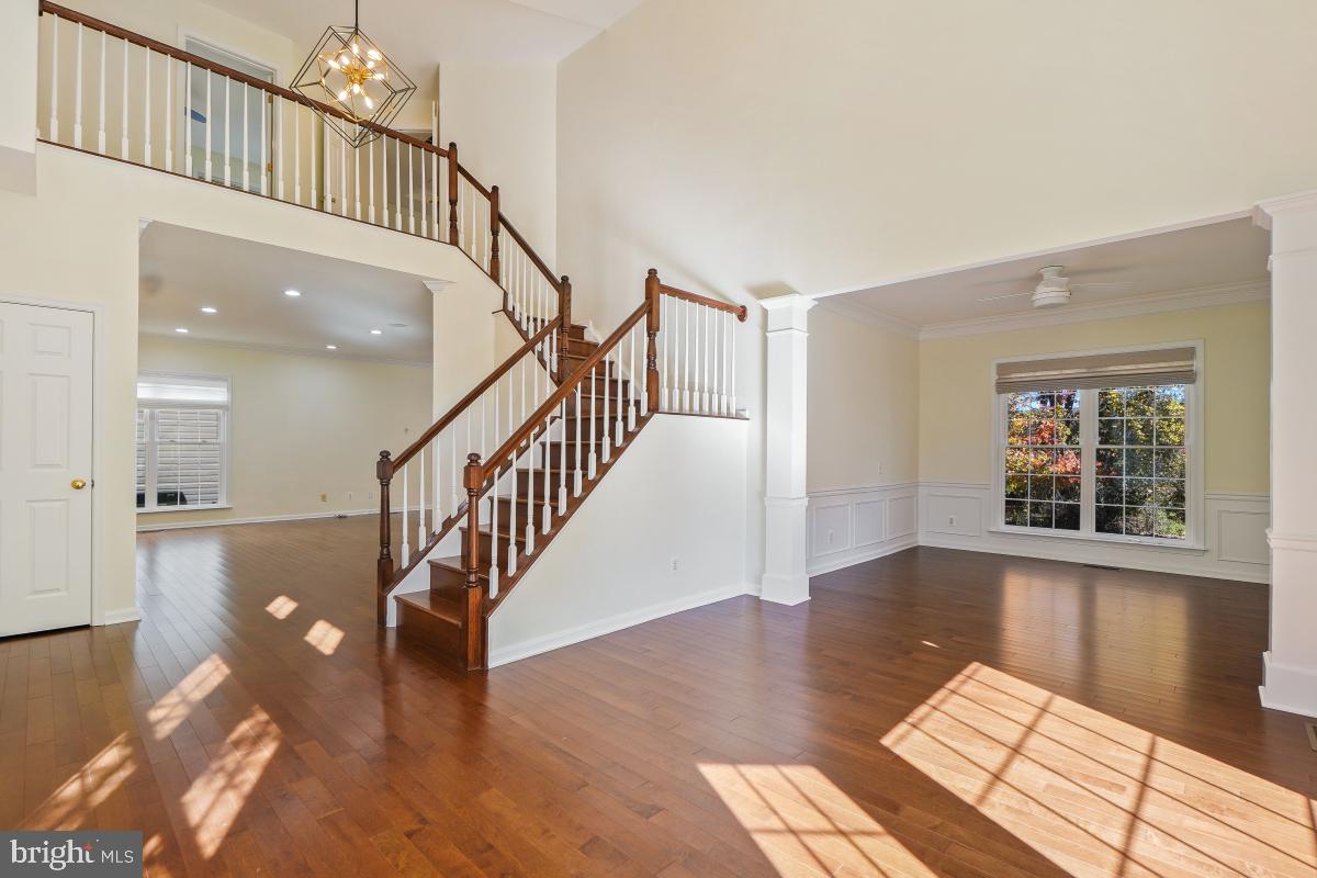 THE COURTS OF FOX MILL - Residential