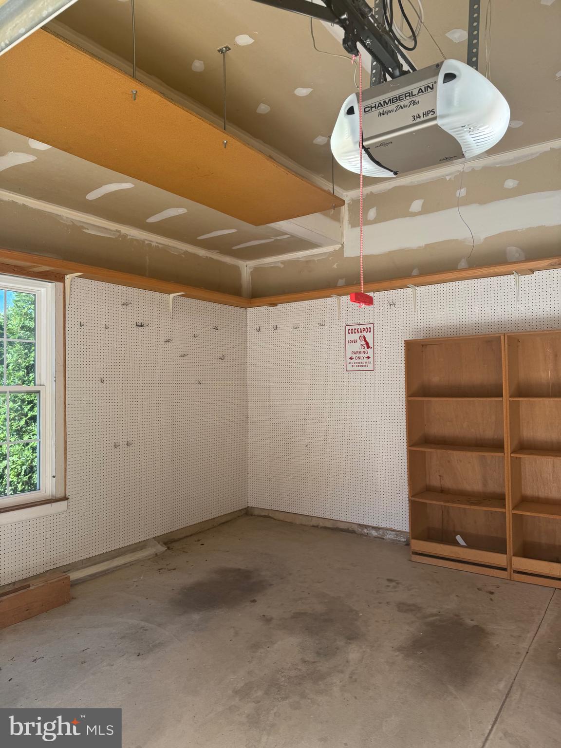 THE COURTS OF FOX MILL - Residential