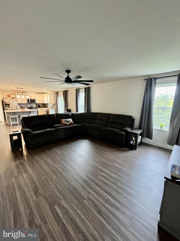 MORNING DOVE ESTATES - Residential Lease