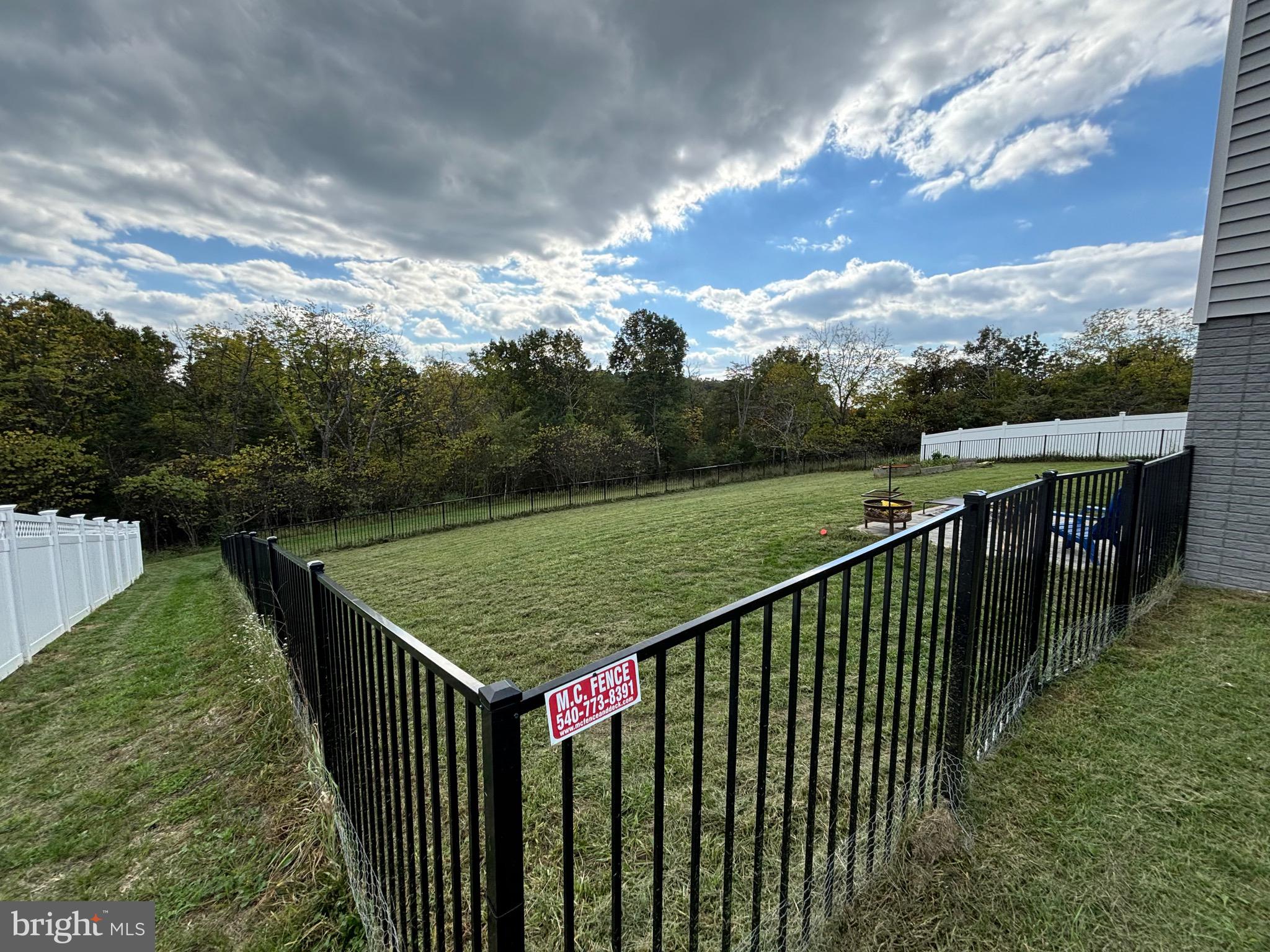 MORNING DOVE ESTATES - Residential Lease