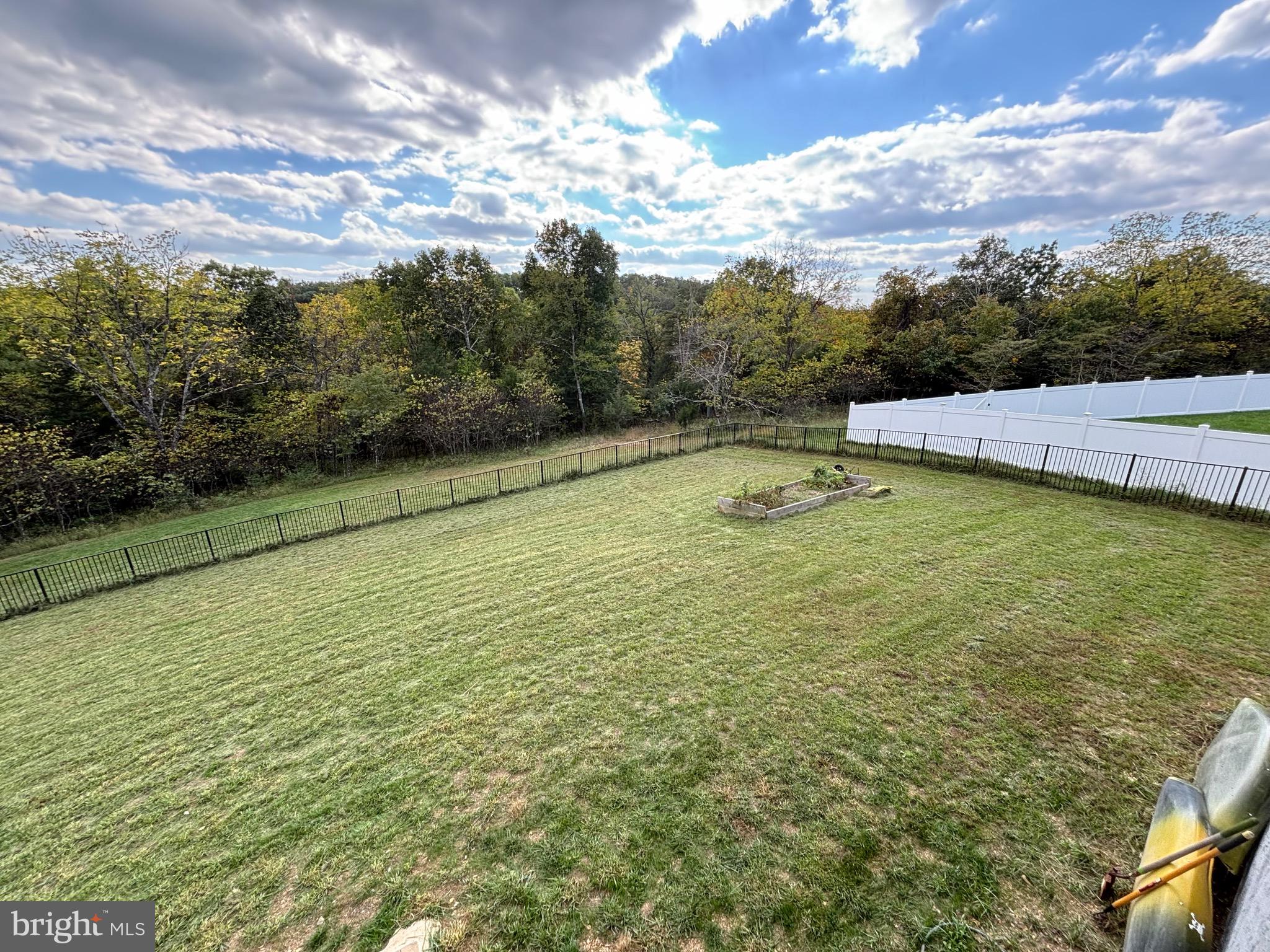 MORNING DOVE ESTATES - Residential Lease