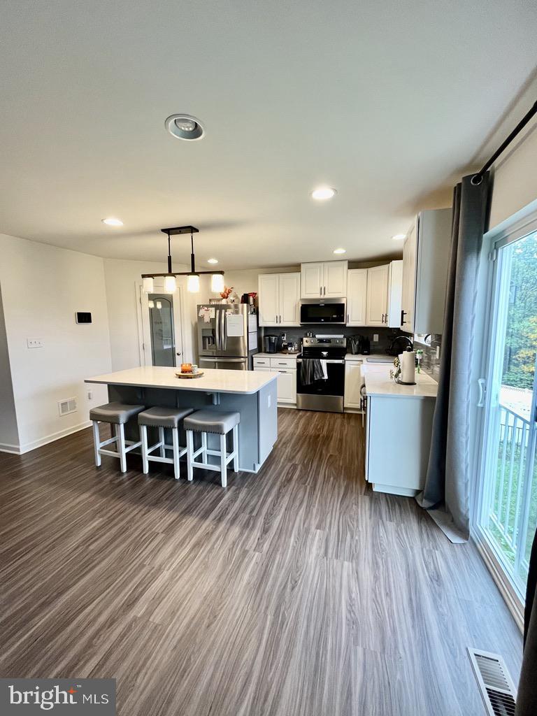 MORNING DOVE ESTATES - Residential Lease