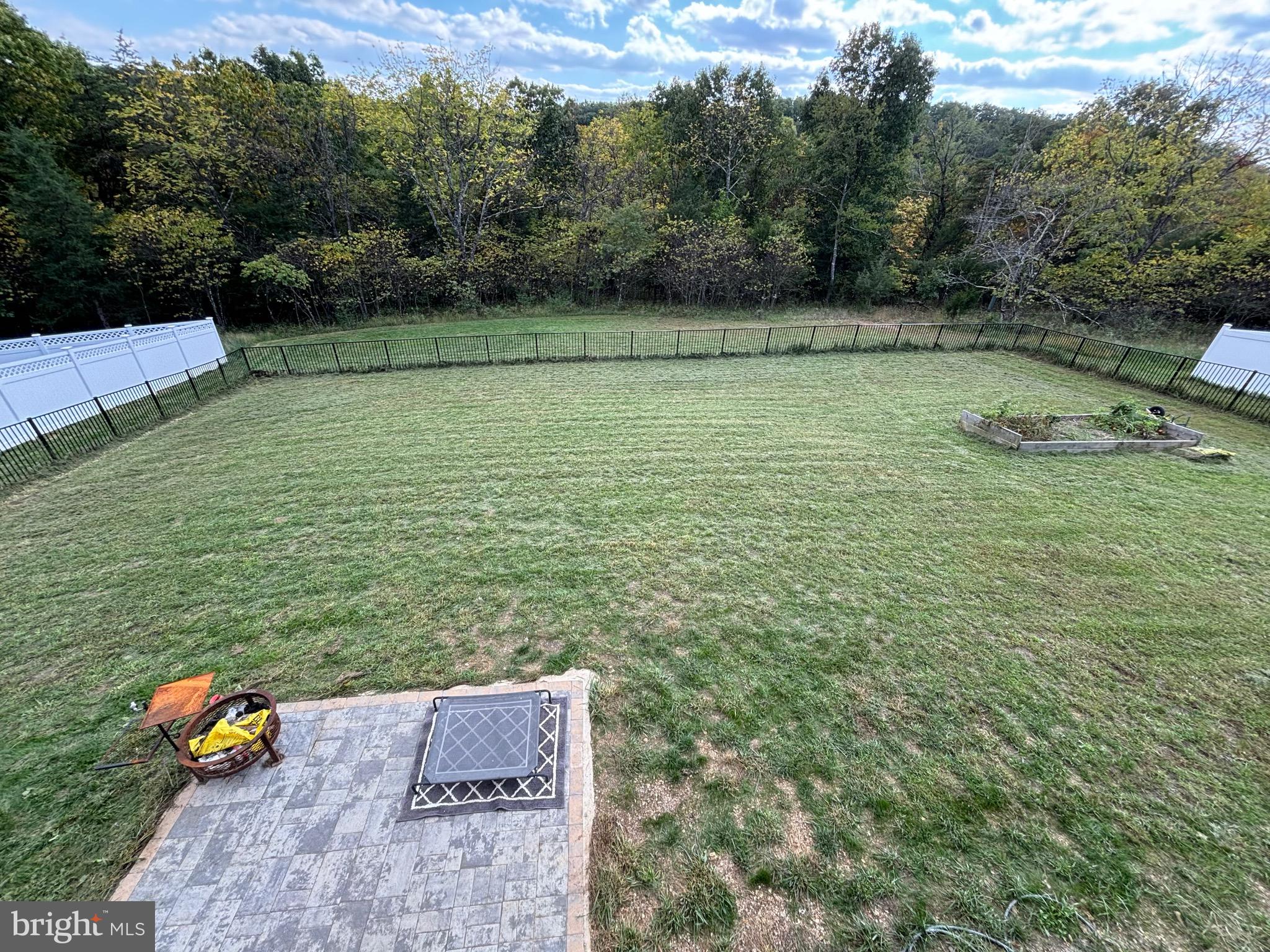 MORNING DOVE ESTATES - Residential Lease