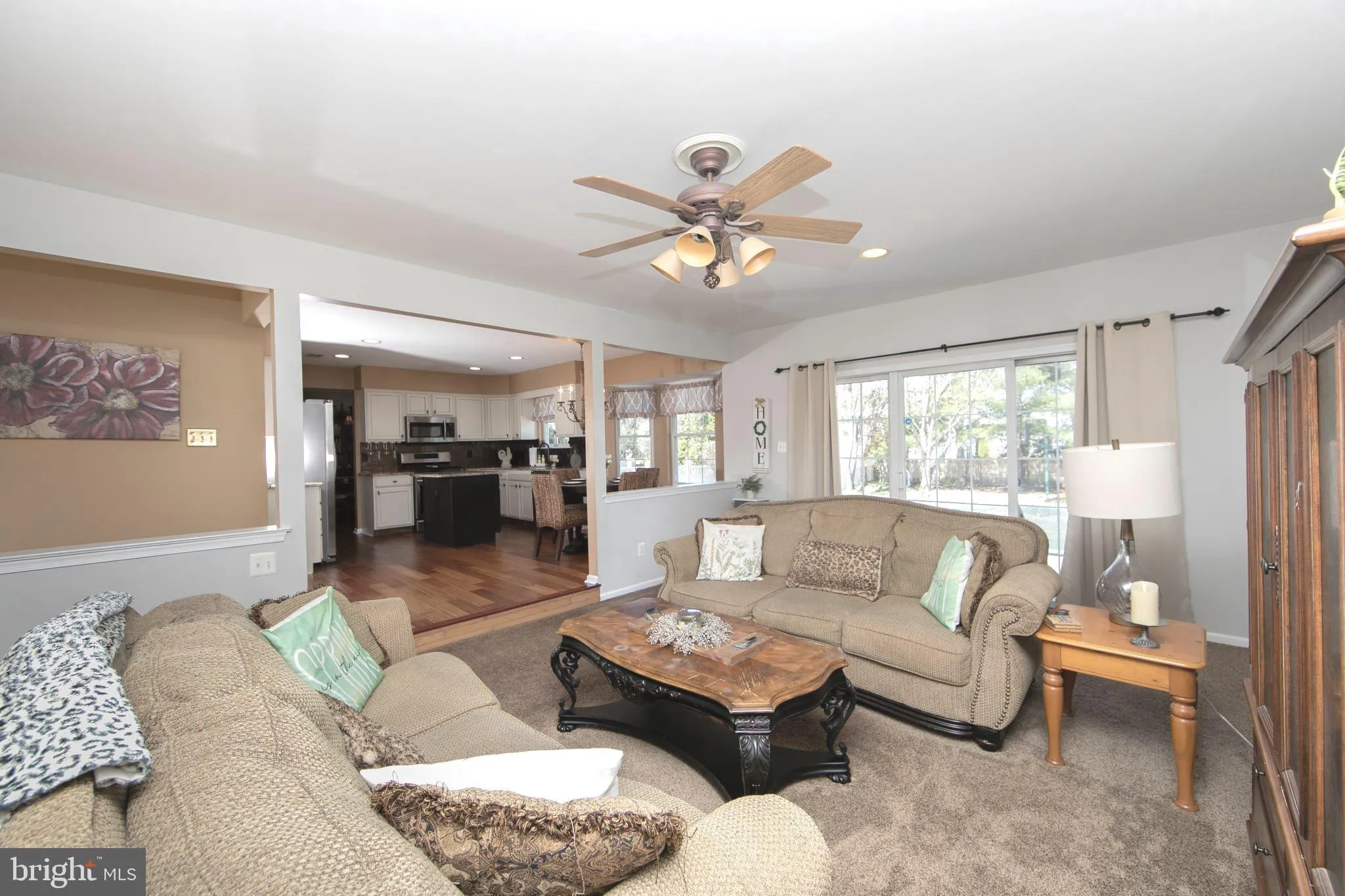 Sewell, New Jersey 08080, United States, 5 Bedrooms Bedrooms, ,4 BathroomsBathrooms,Residential,Pending,111690