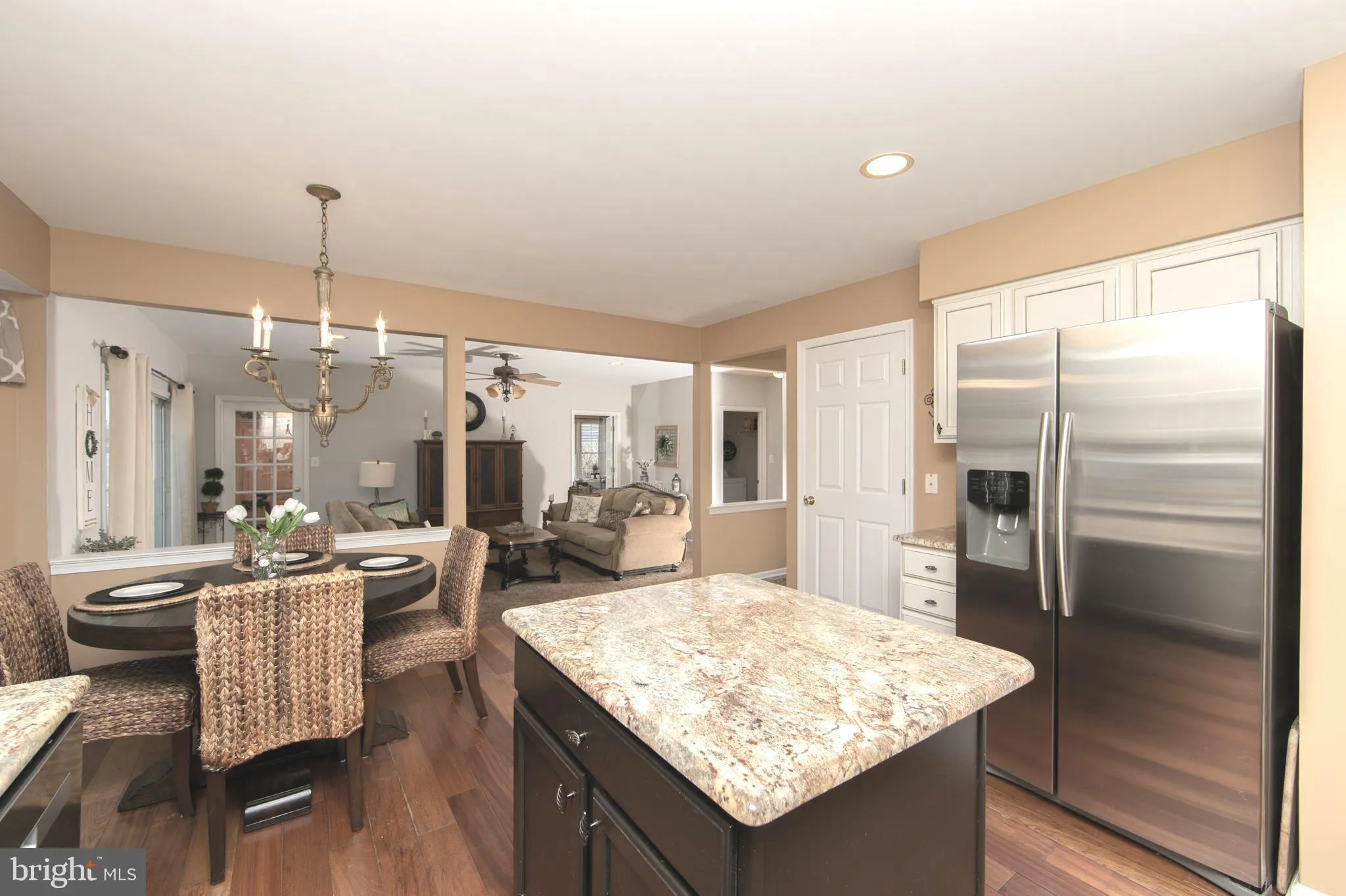 Sewell, New Jersey 08080, United States, 5 Bedrooms Bedrooms, ,4 BathroomsBathrooms,Residential,Pending,111690