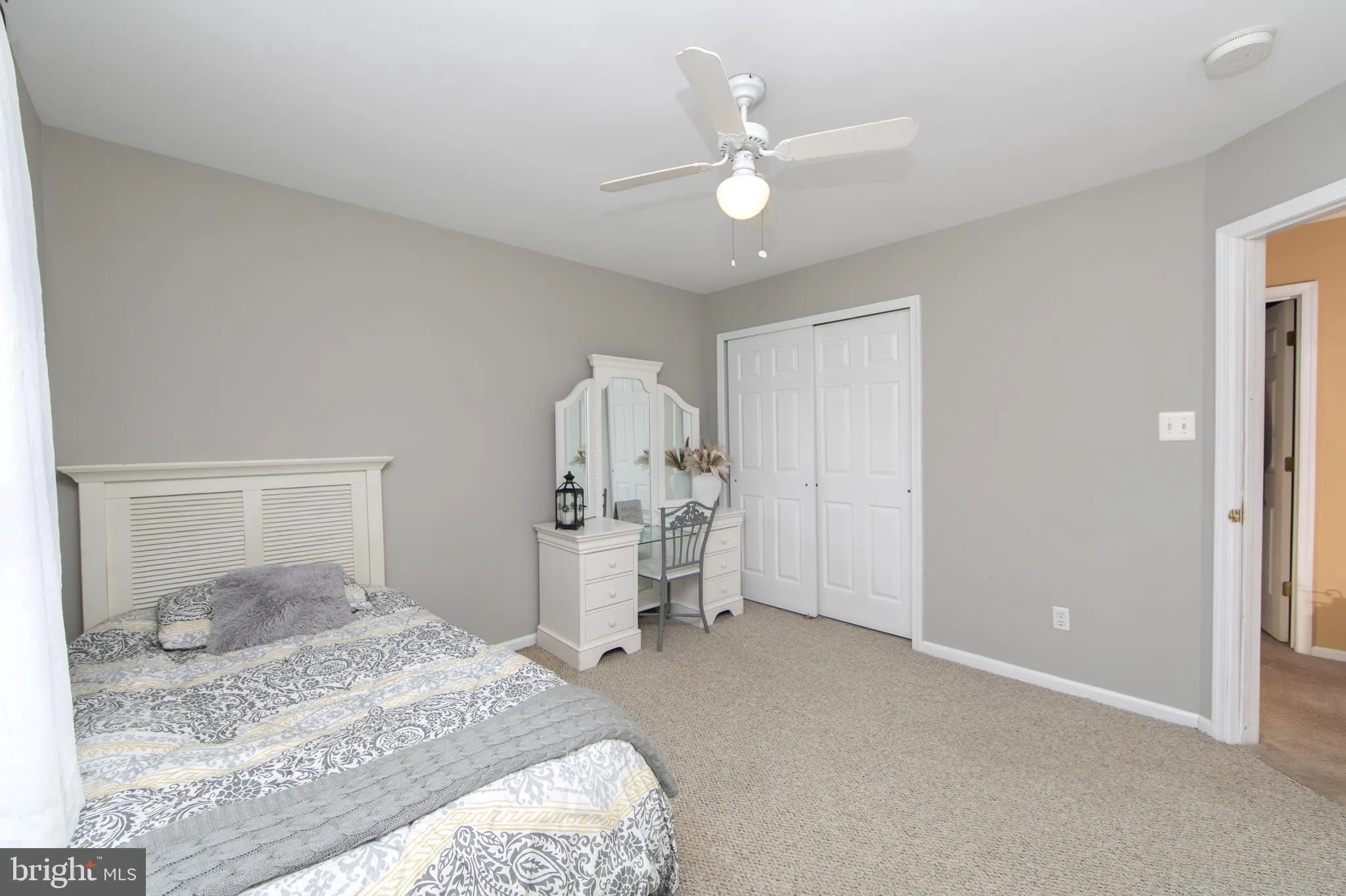 Sewell, New Jersey 08080, United States, 5 Bedrooms Bedrooms, ,4 BathroomsBathrooms,Residential,Pending,111690