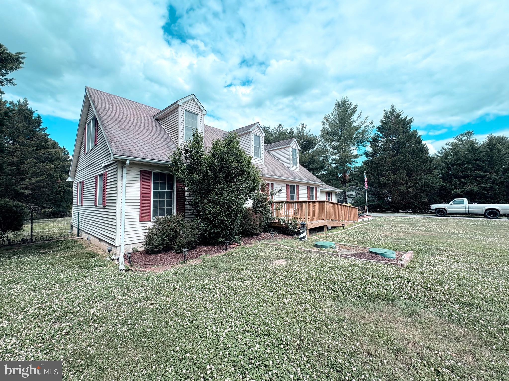 986 EVERETTS CORNER ROAD