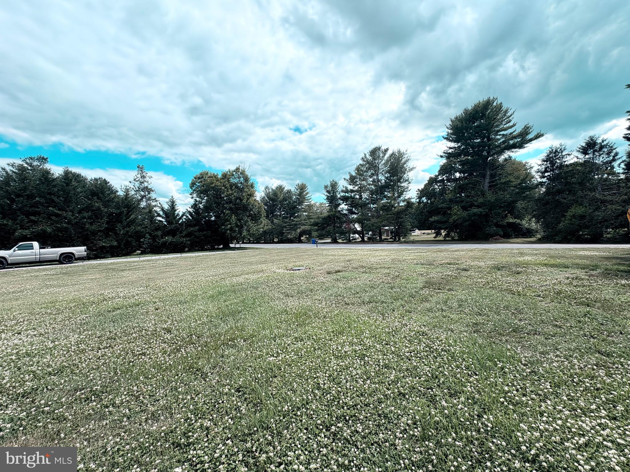 986 EVERETTS CORNER ROAD
