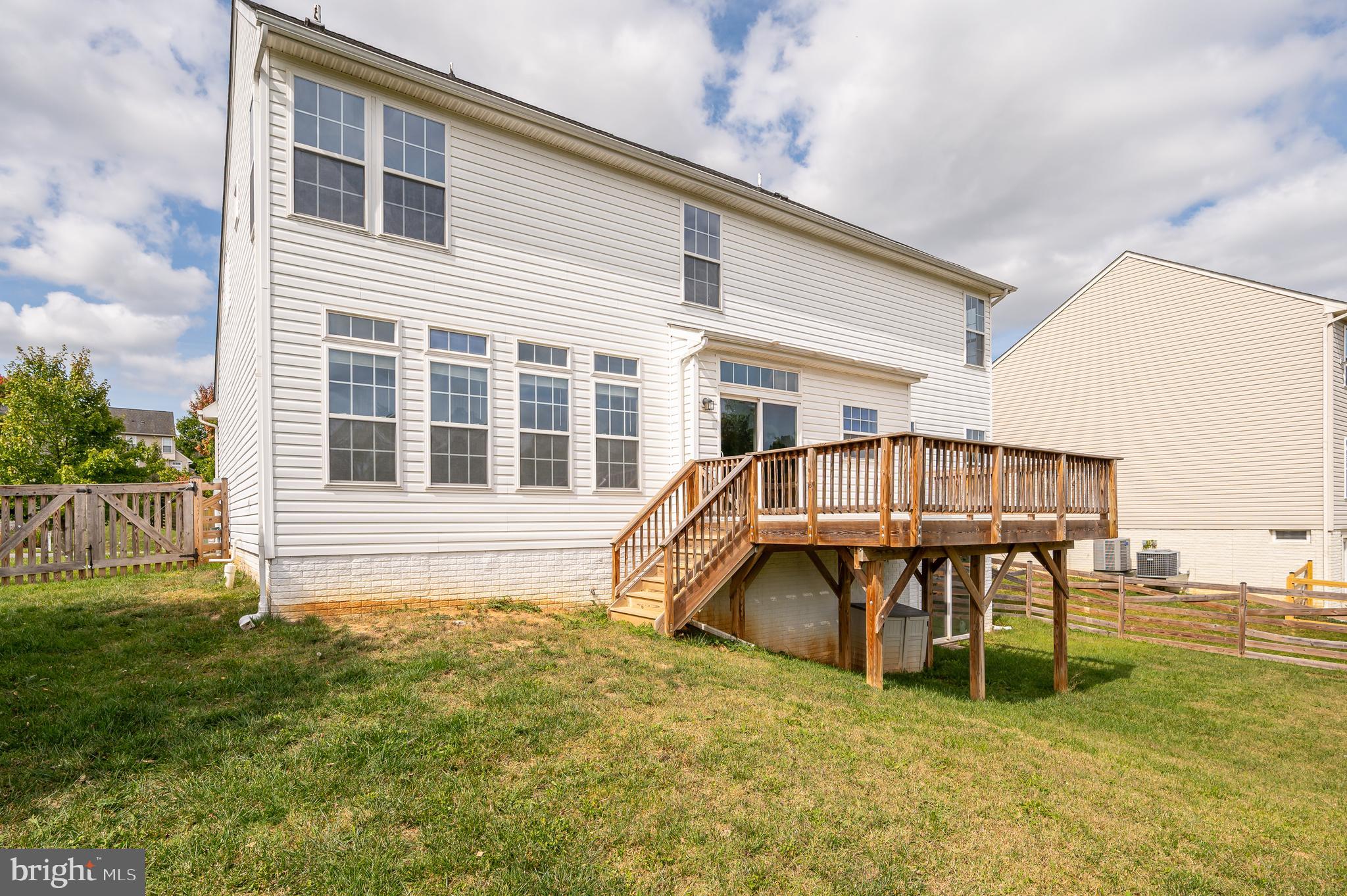 MADDEX FARM - Residential