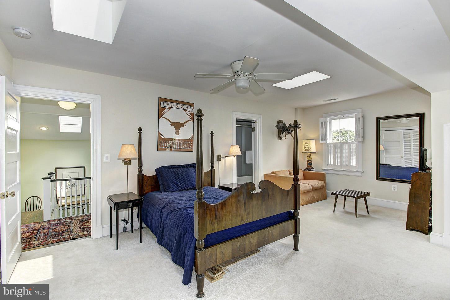 CLEVELAND PARK - Residential