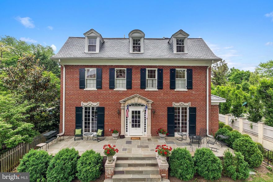 DRAMATIC $250,000 PRICE REDUCTION!!!! HISTORIC CLEVELAND PARK WITH UNSURPASSED STYLE AND STUNNING CATHEDRAL VIEWS FEATURING LARGE ROOMS, GREAT FLOW AND TREMENDOUS INDOOR/OUTDOOR RELATIONSHIP.  CHEFS KITCHEN OPEN TO BREAKFAST AREA AND FAMILY RM W/FP, TWO CAR PKG, LG LR AND SEP DR, PR ALL ON 1ST FLR, 3-5 BR, 3 BA ON 2ND FLR, 2BR 1 LGE BATH UP--FULLY FIN LL W/FB  ON LL--YOU WILL NOT BE DISAPPOINTED!