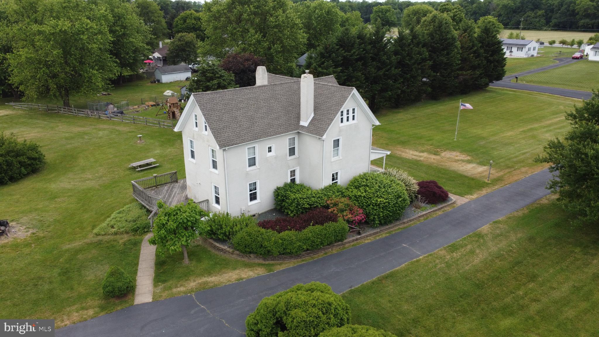 FAIRFIELDS - Residential