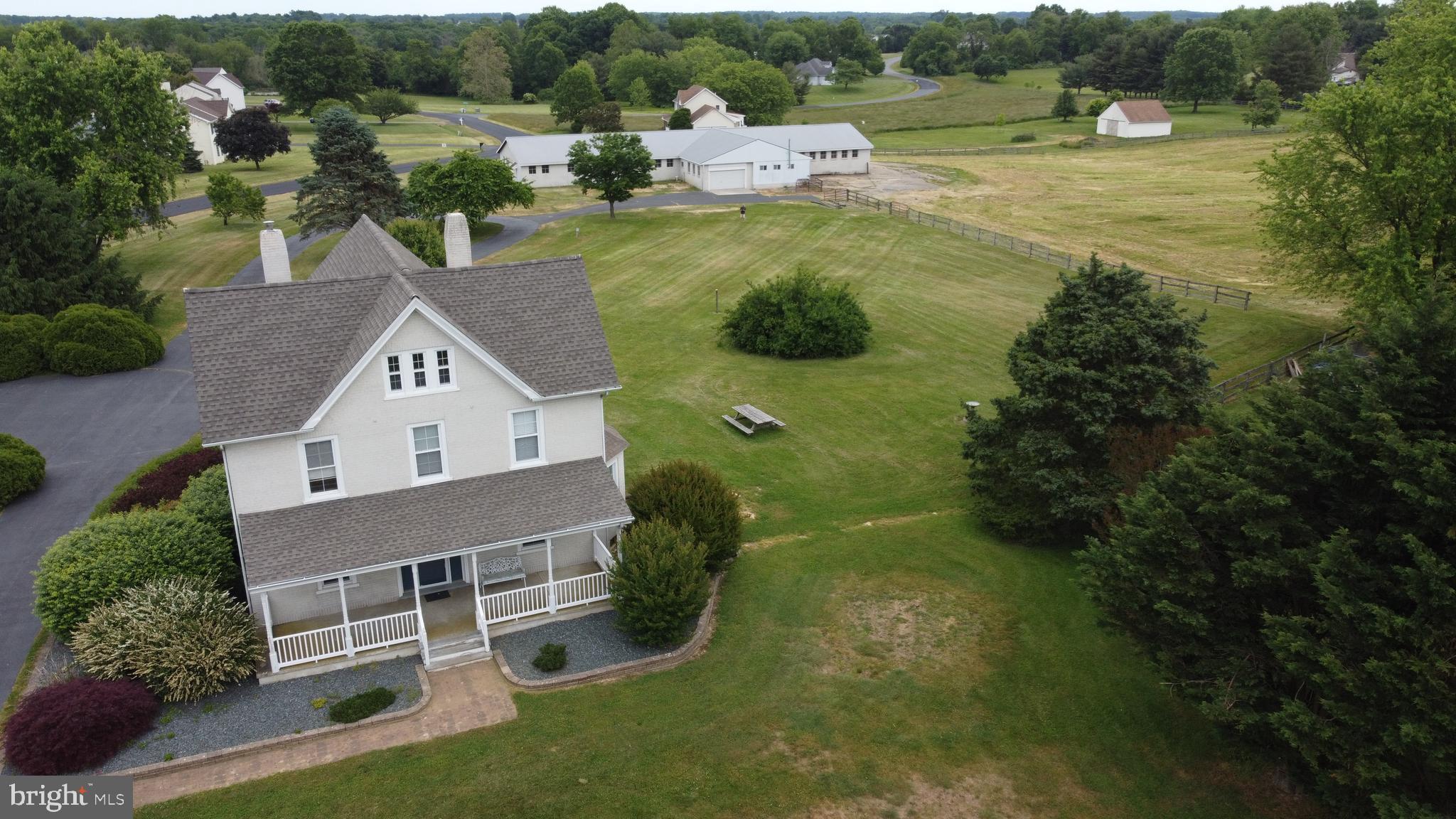 FAIRFIELDS - Residential