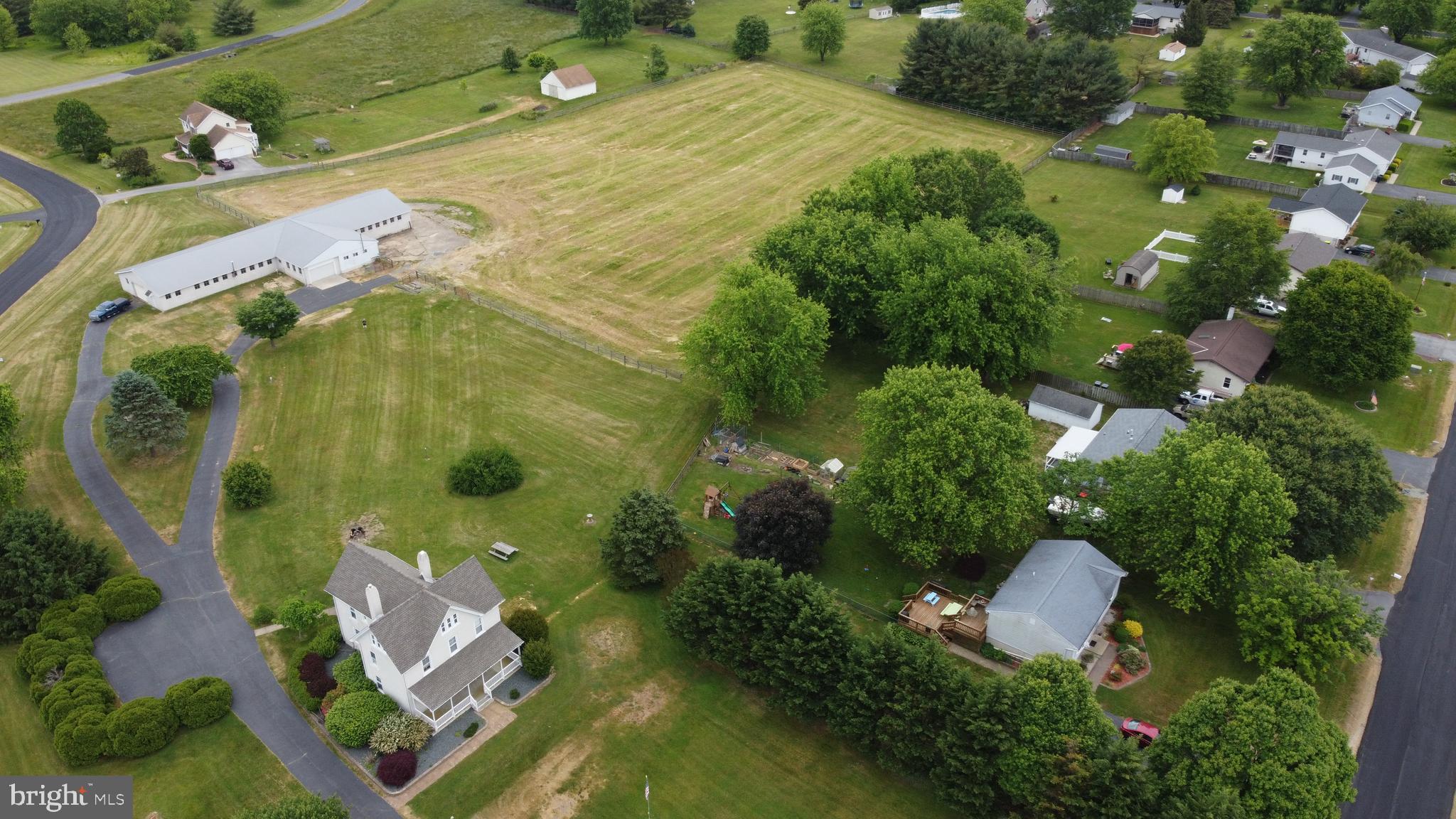 FAIRFIELDS - Residential